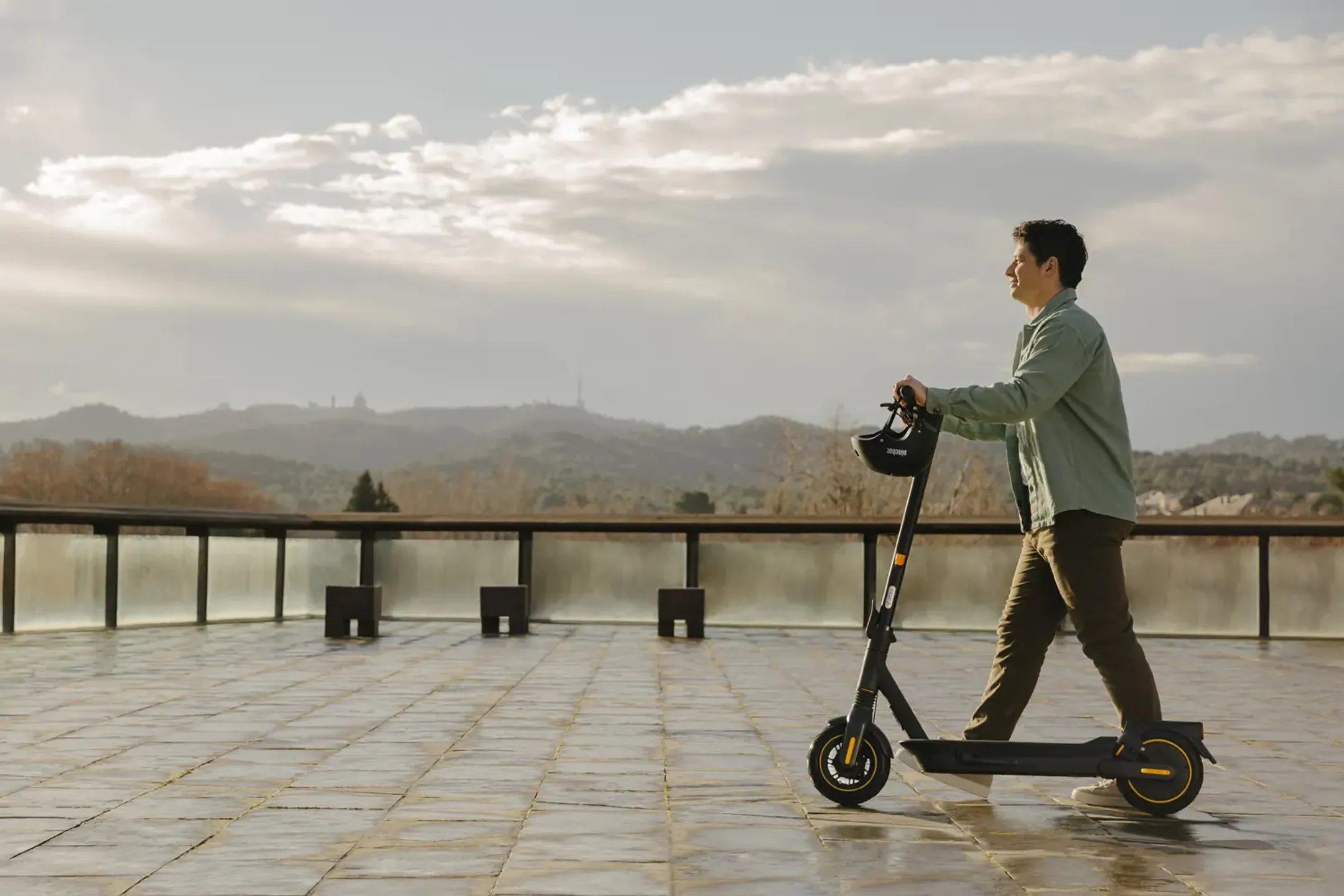 Ninebot KickScooter Max G2 E Powered by Segway