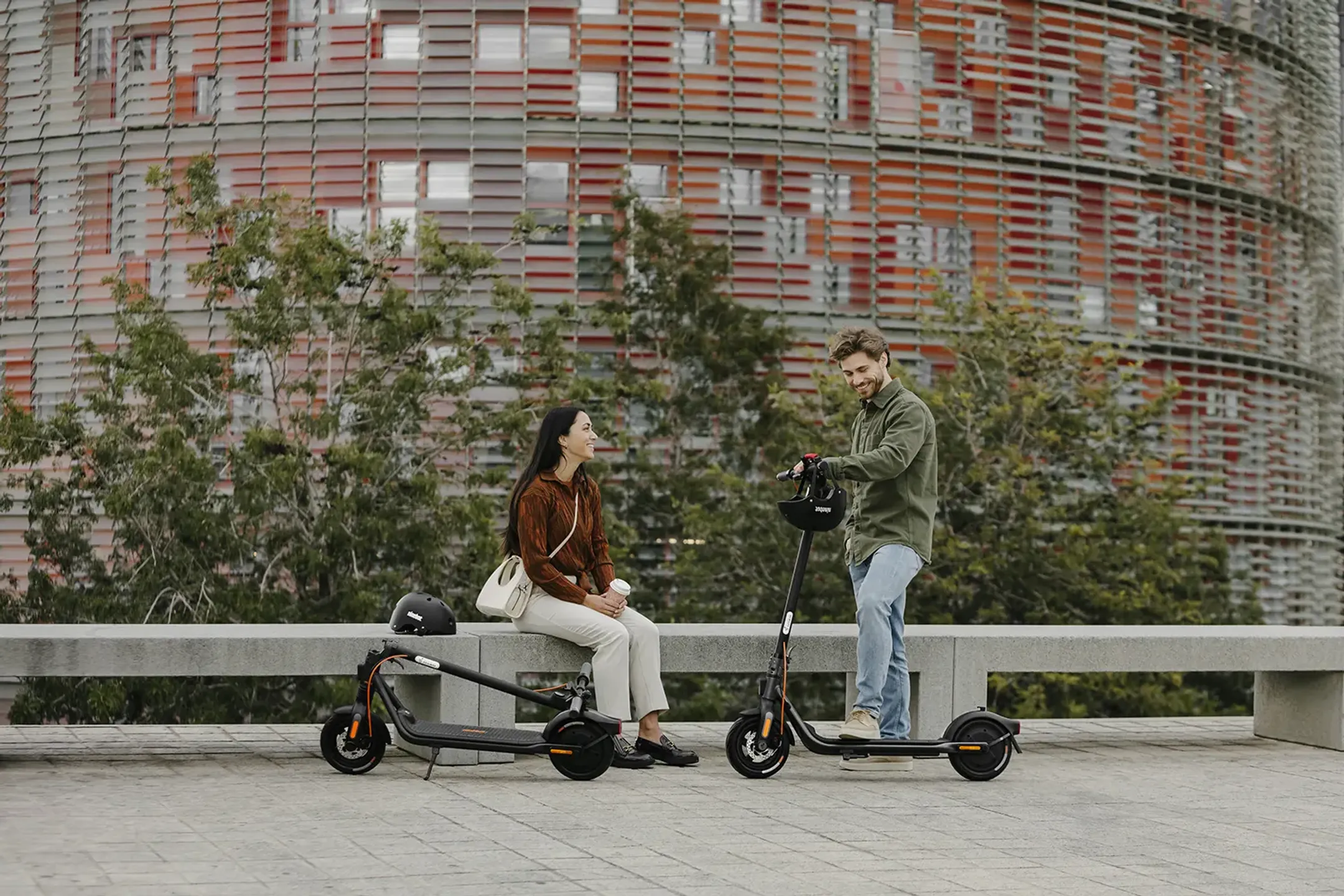 Segway Ninebot KickScooter F2 Pro E image