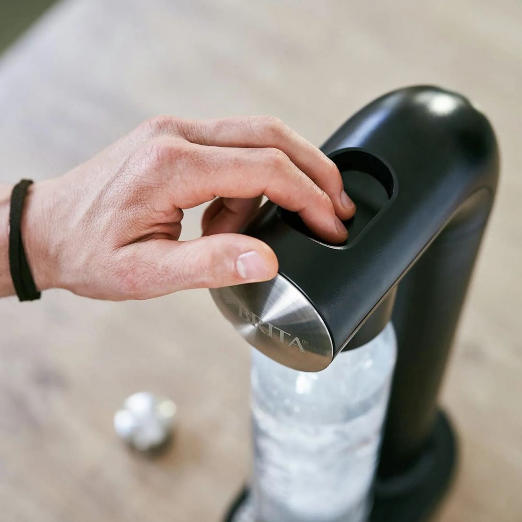 Brita Machine à eau pétillante sodaONE - Noir image