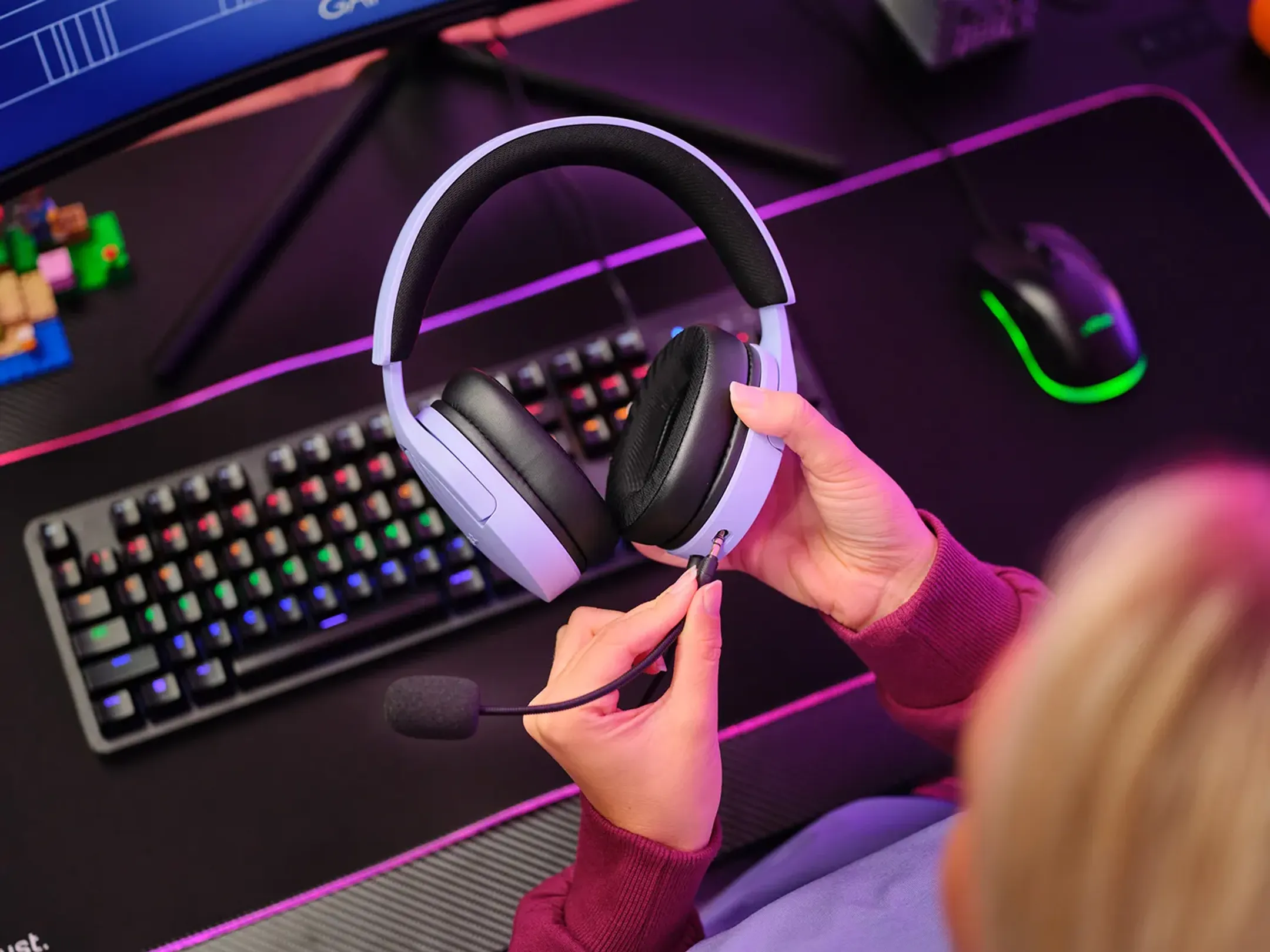 Trust Casque gaming GXT 489 Fayzo - Mauve image