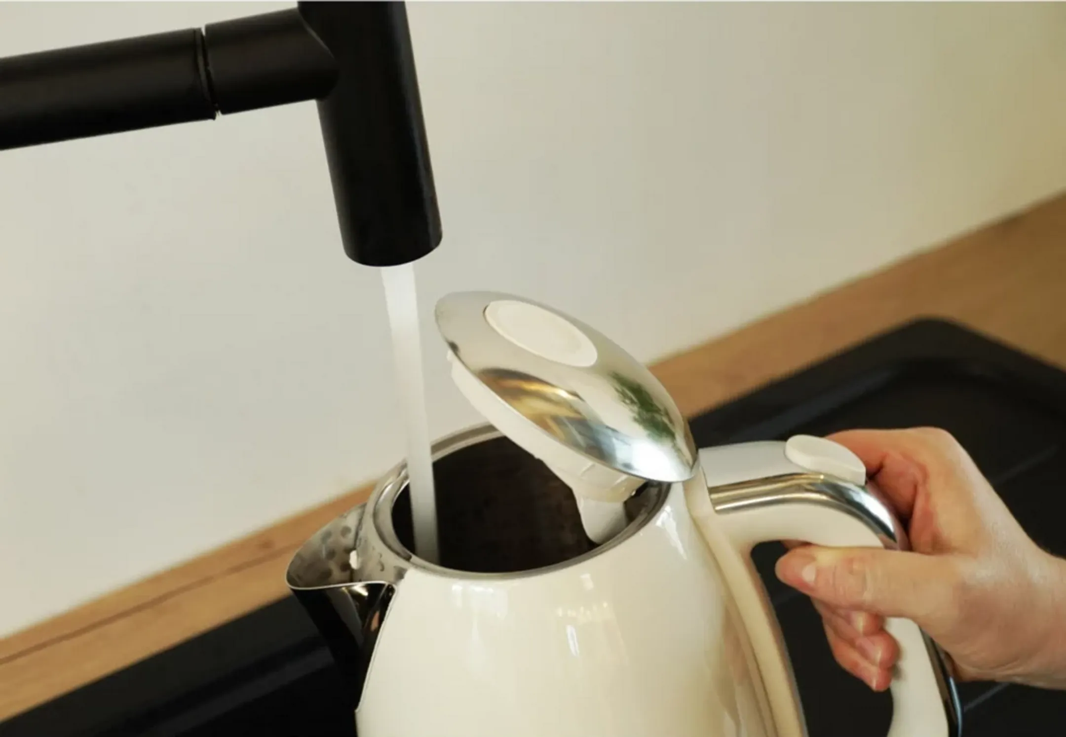 MIOGO Bouilloire MDK1 Daily image