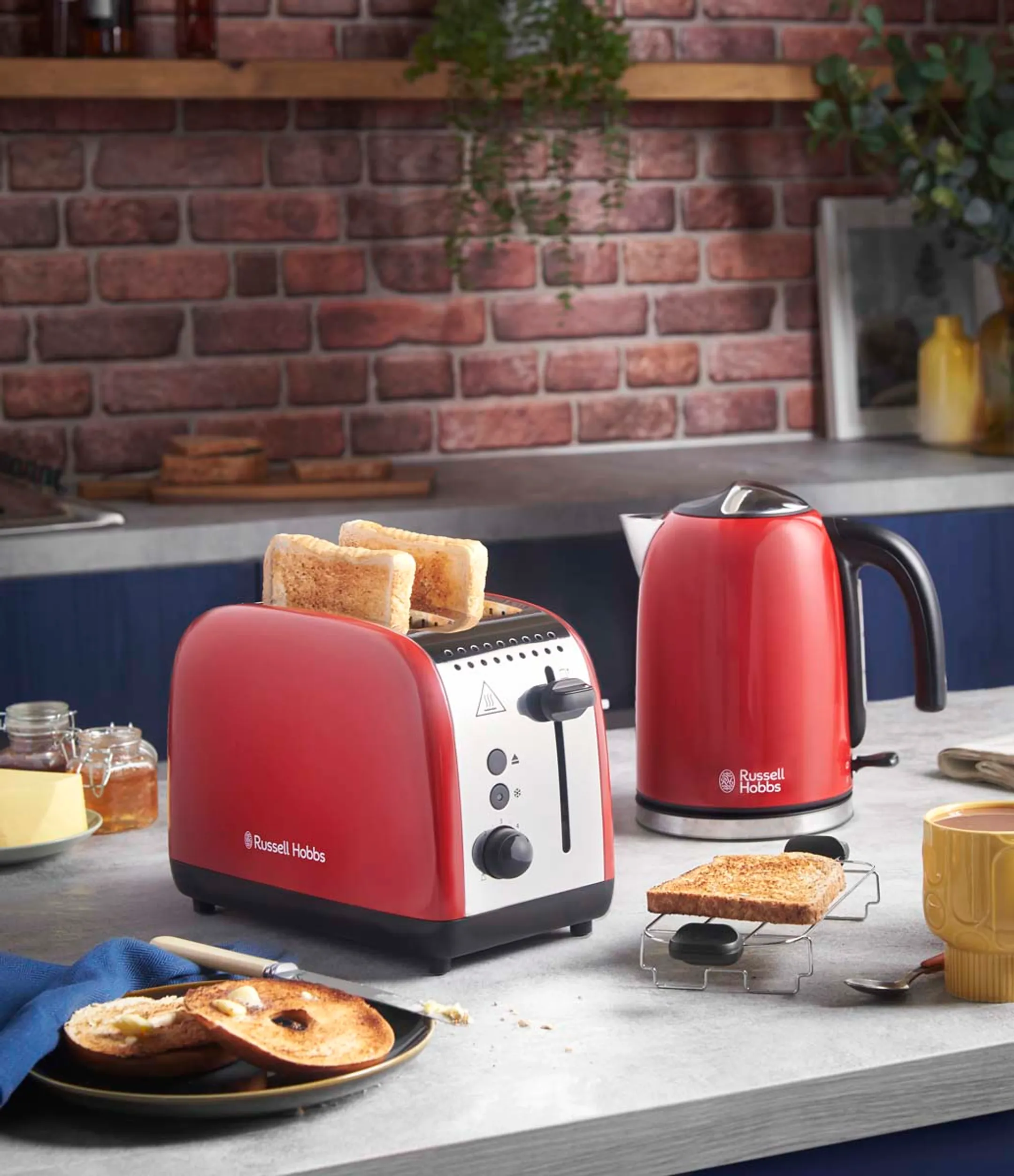 Russell Hobbs Broodrooster Colours Plus image