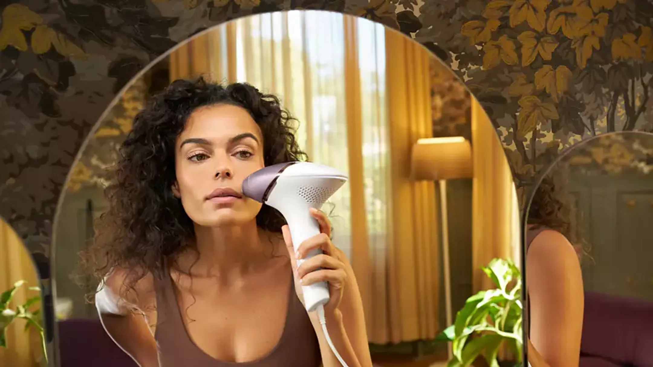 Philips IPL Lumea Prestige BRI947/00 image