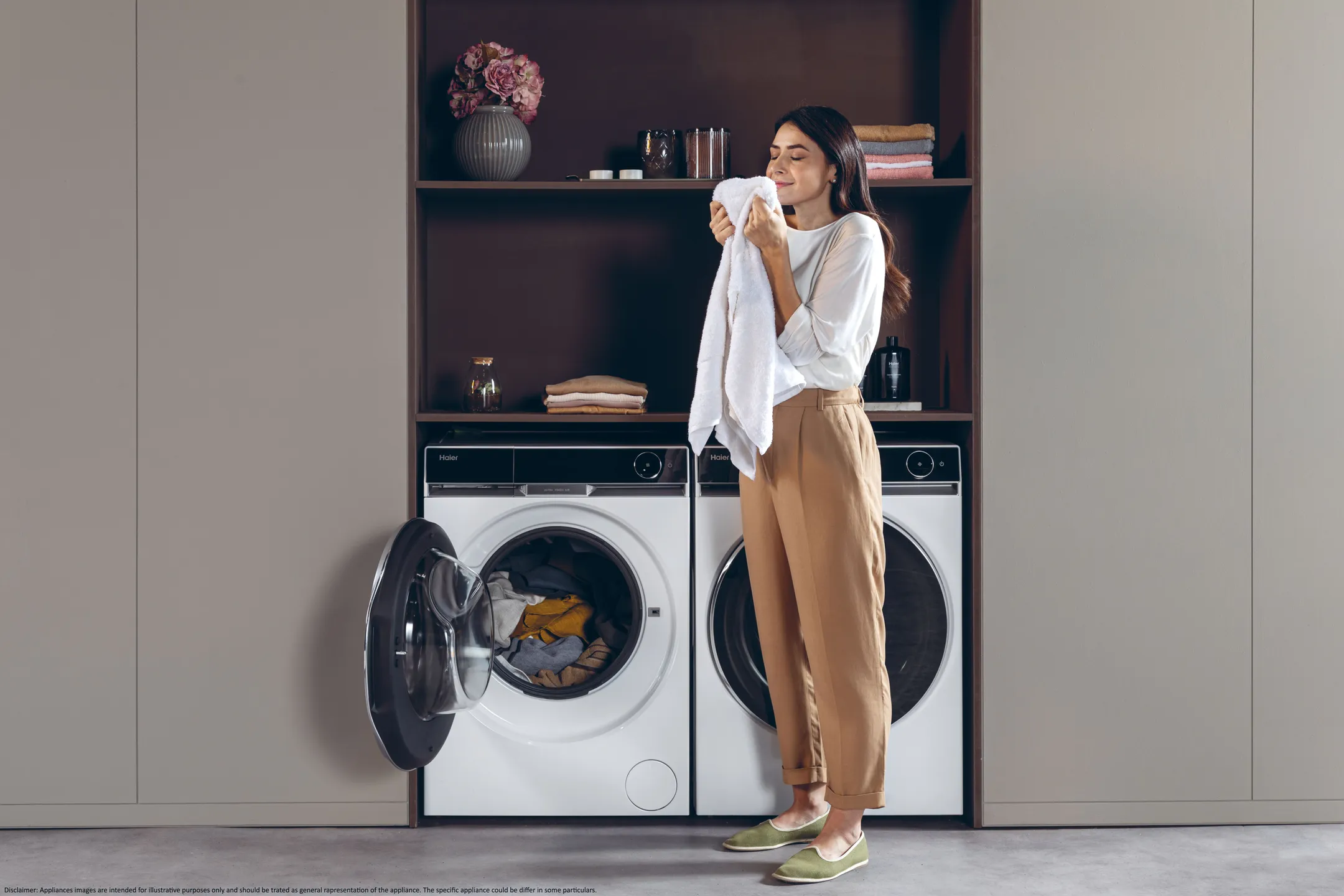 Haier Machine à laver HW110-BD14397U1S Ultrafresh Connected image