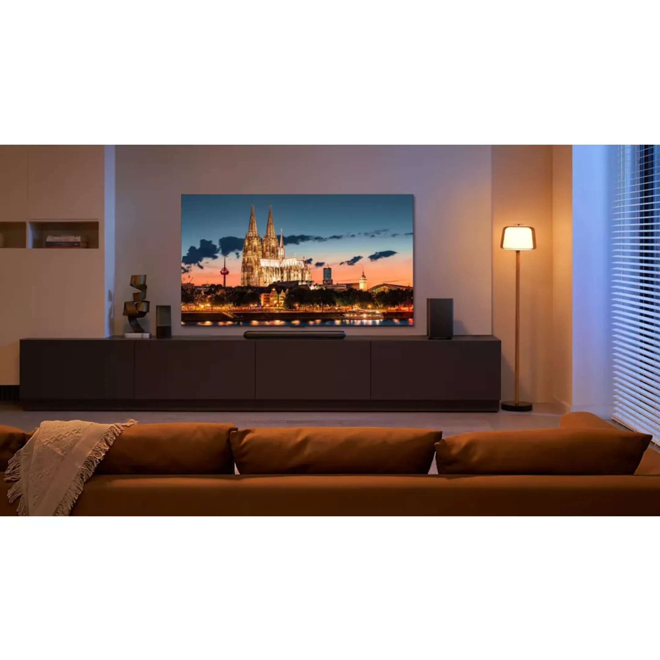 TCL MiniLed TV 4K 75C89B (2024) - 75 inch image