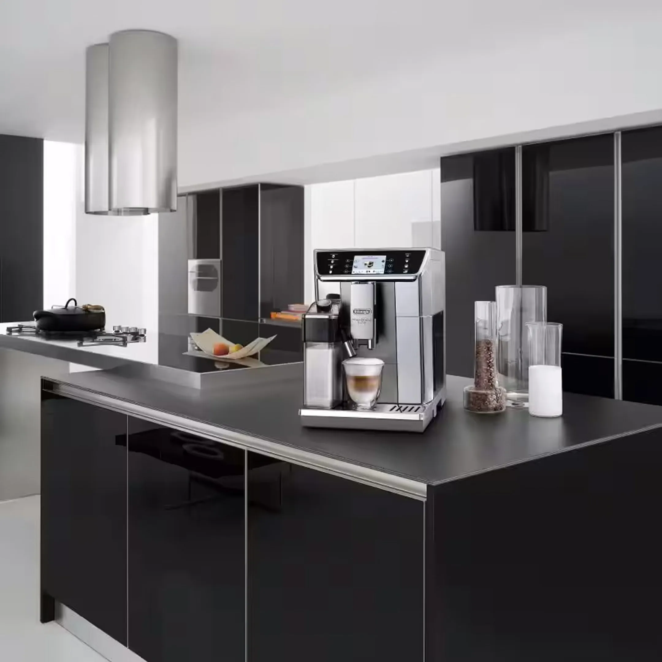 De'Longhi Machine à Expresso automatique PrimaDonna Elite ECAM650.55.MS image