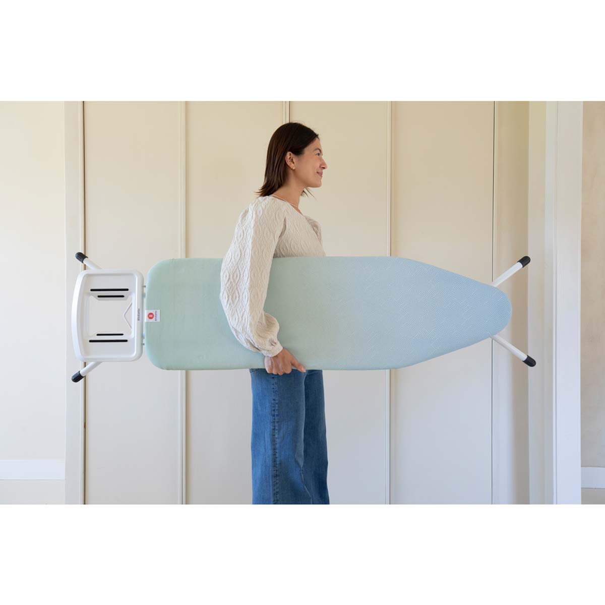 Brabantia Strijkplank B - met Strijkijzerhouder - 124x38 cm - New Dawn Brabantia Strijkplank B - met Strijkijzerhouder - 124x38 cm - New Dawn