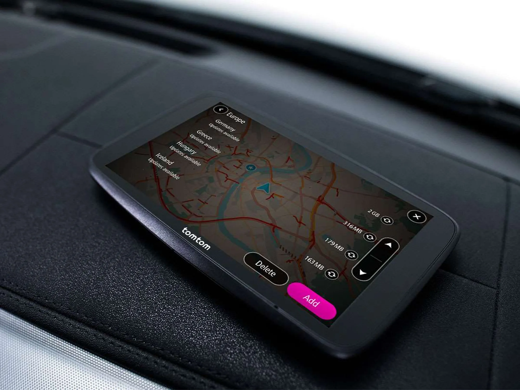 TomTom Go Navigator 7 - Europe image