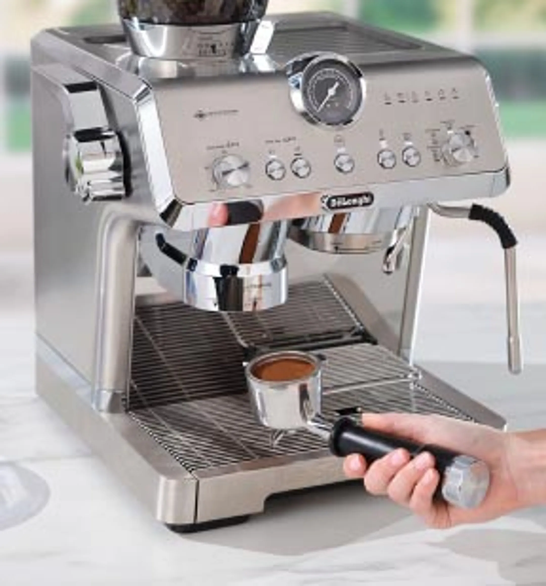 De'Longhi Machine à Expresso à pompe La Specialista Opera EC9555.M image