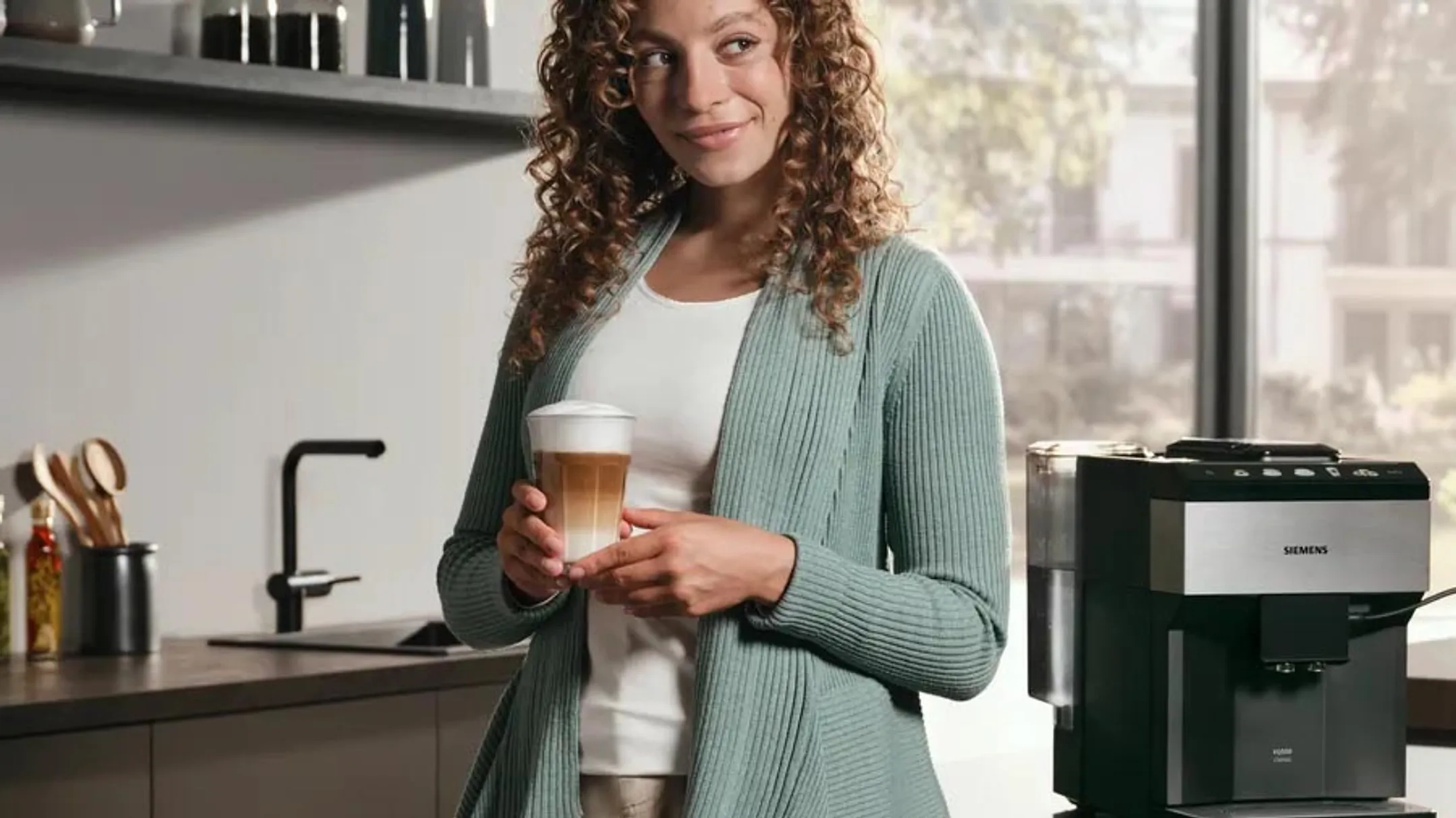Siemens Volautomatische Espressomachine EQ500 TP517R03 image