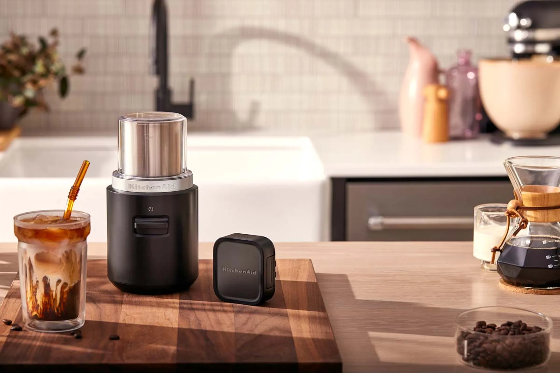 KitchenAid Moulin à café Go - sans fil 5KBGR111BM image