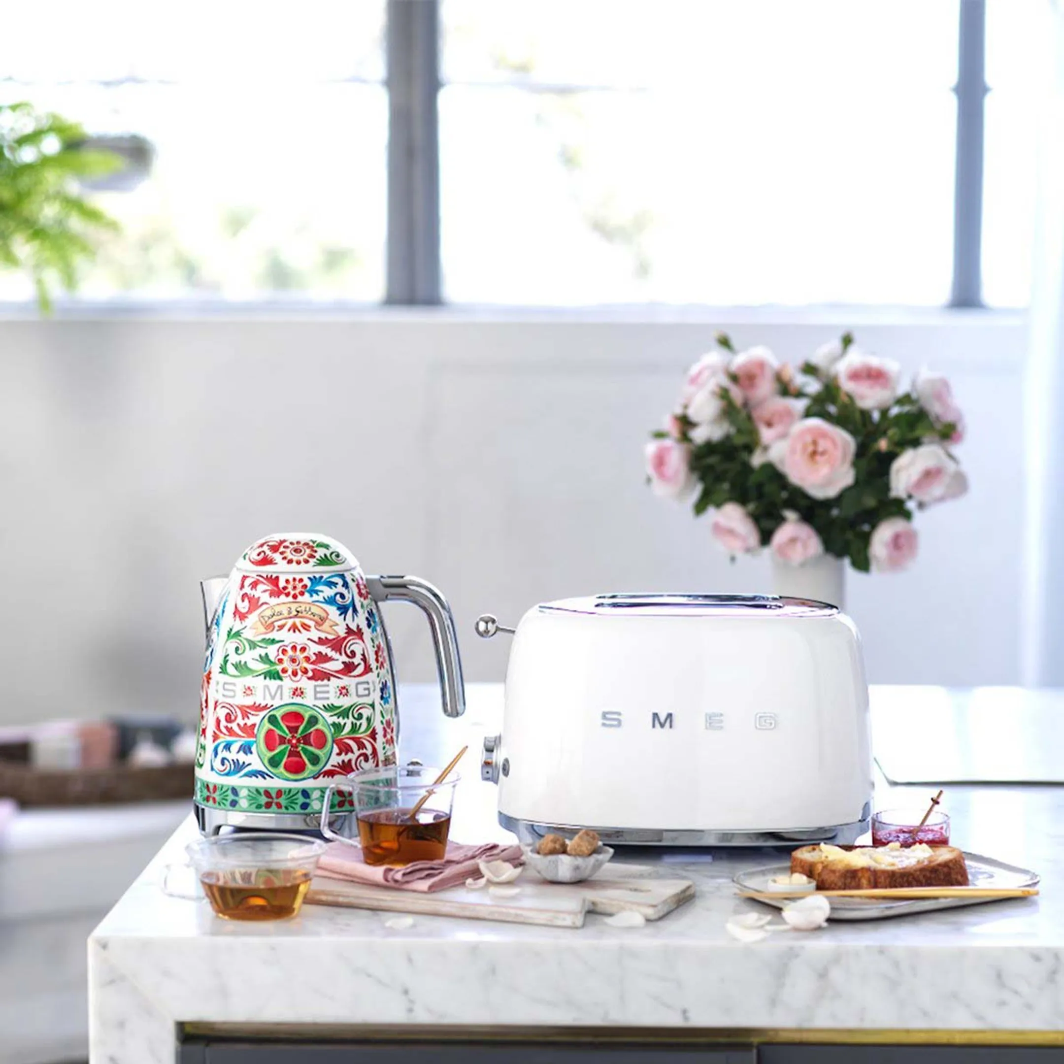 Smeg Bouilloire KLF03DGEU image