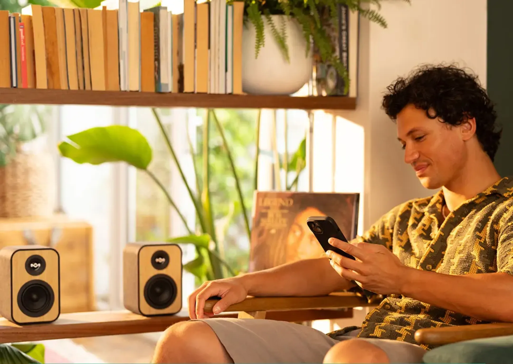 House Of Marley Bluetooth speaker Uplift Bookshelf image