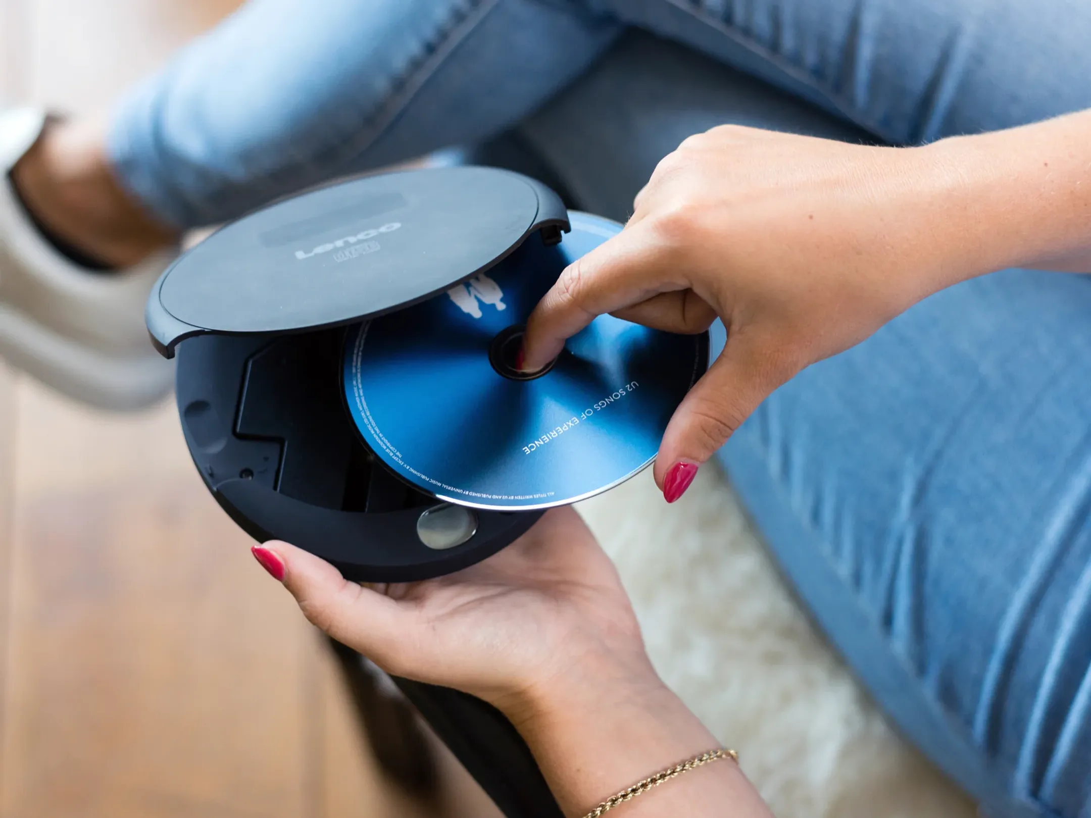 Lenco Lecteur CD portable CD-010 image