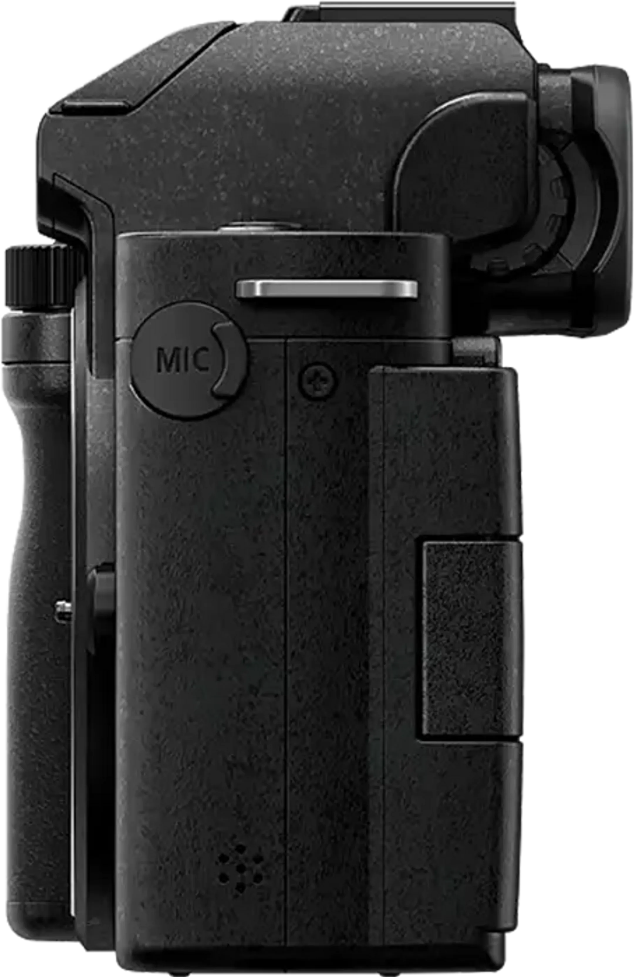 Panasonic LUMIX G100D - Micro 4/3 + 12-32mm F3.5-5.6 image