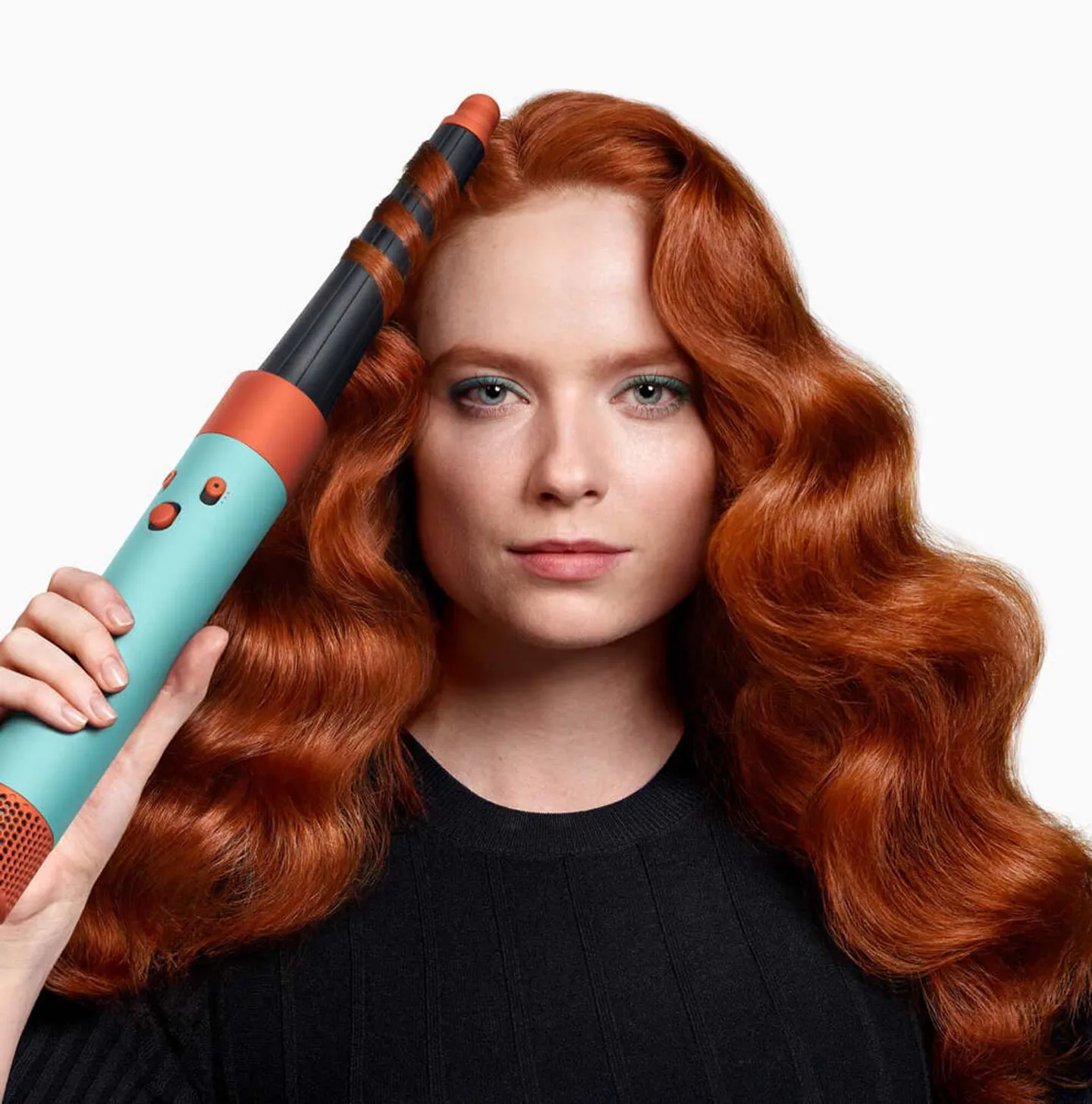 Dyson Airwrap i.d. cheveux raides à ondulés Velours Rouge/Or Édition Limitée Livré demain