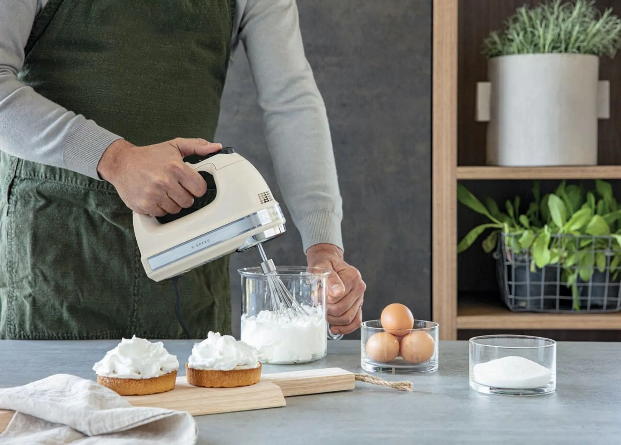 KitchenAid Handmixer 5KHM9212EAC image