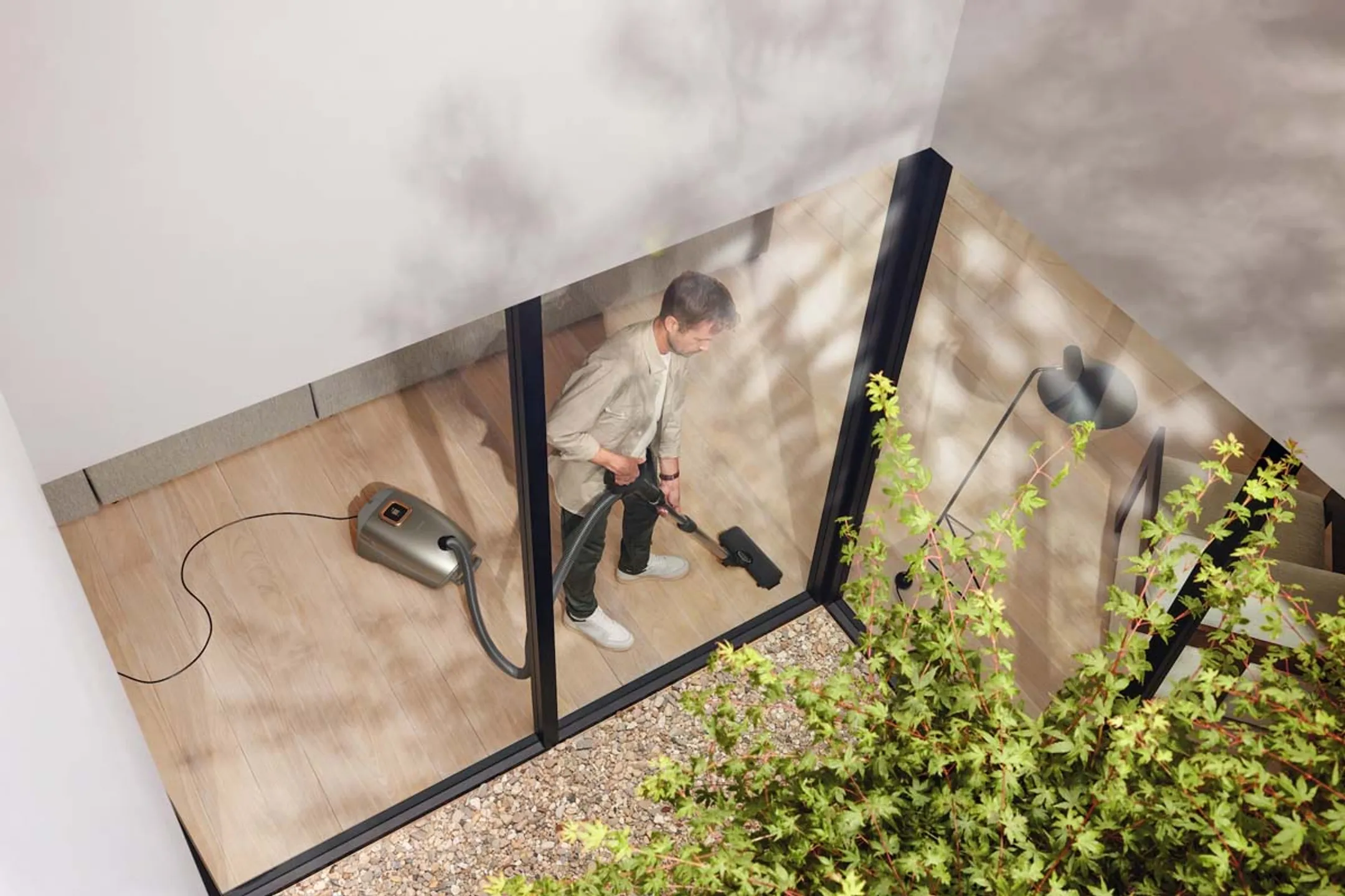 Miele Stofzuiger met zak Guard L1 Comfort Titane PF image