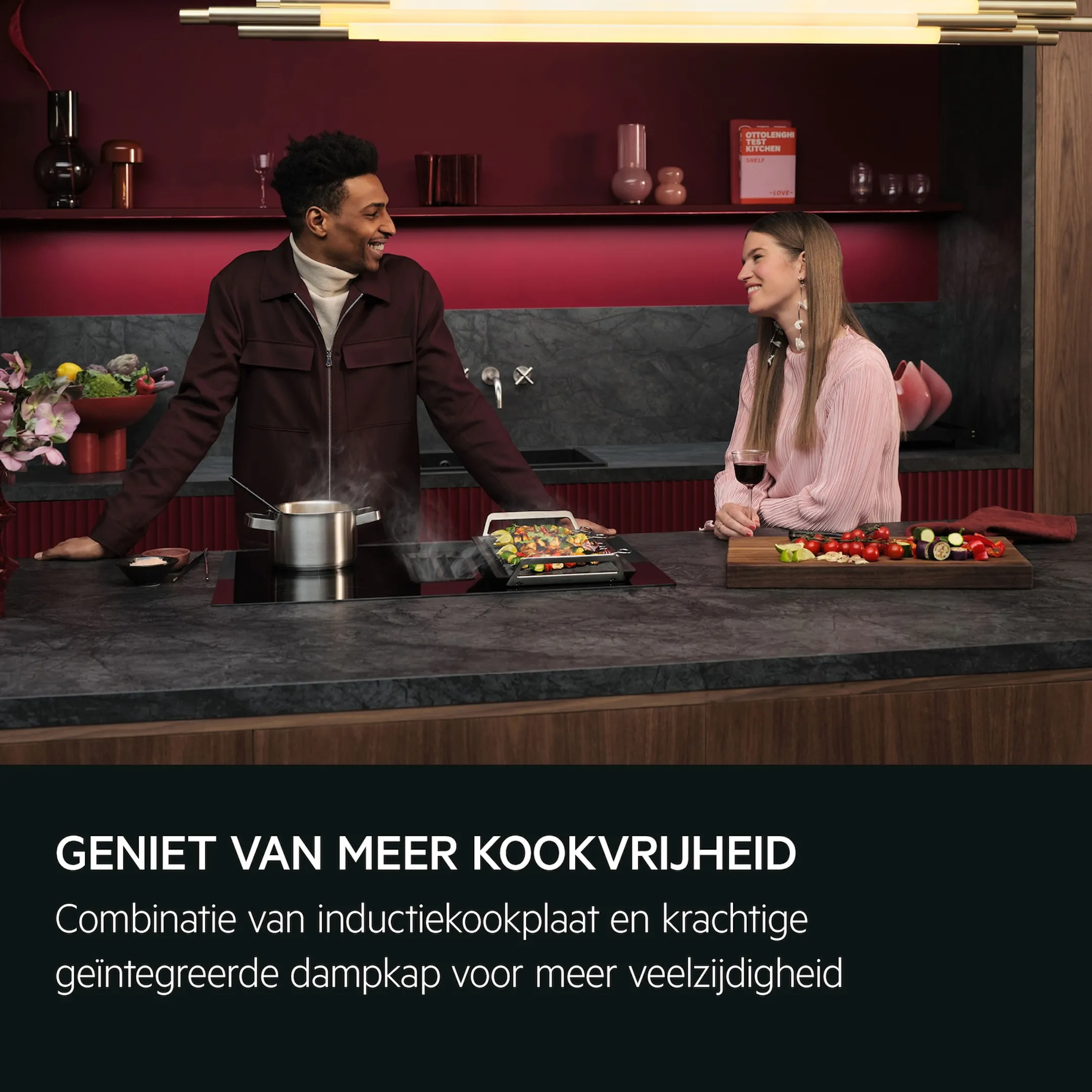AEG Kookplaat met dampkap NCH84B03CB image