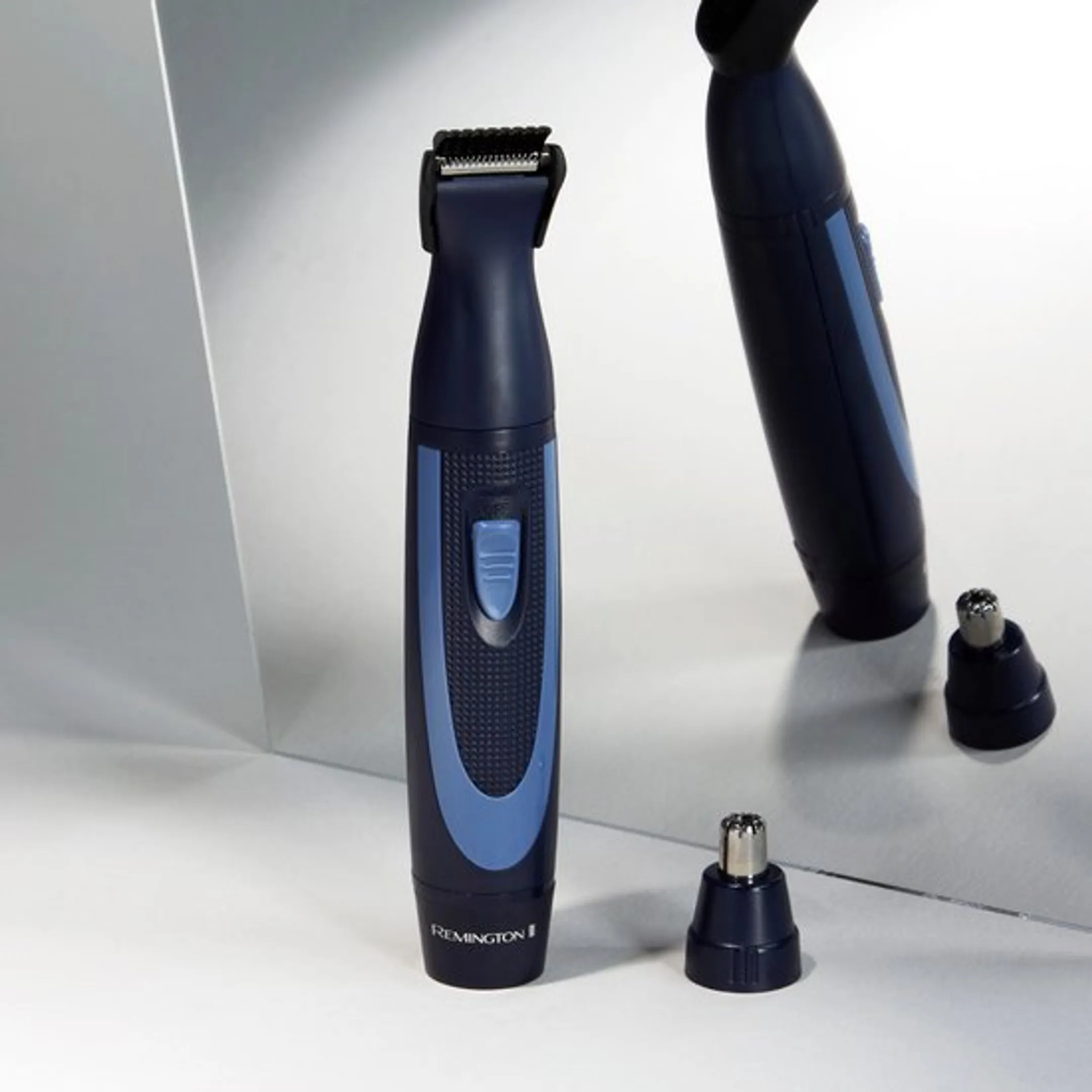 Remington Neus-, oor- en wenkbrauwtrimmer NE3890 image