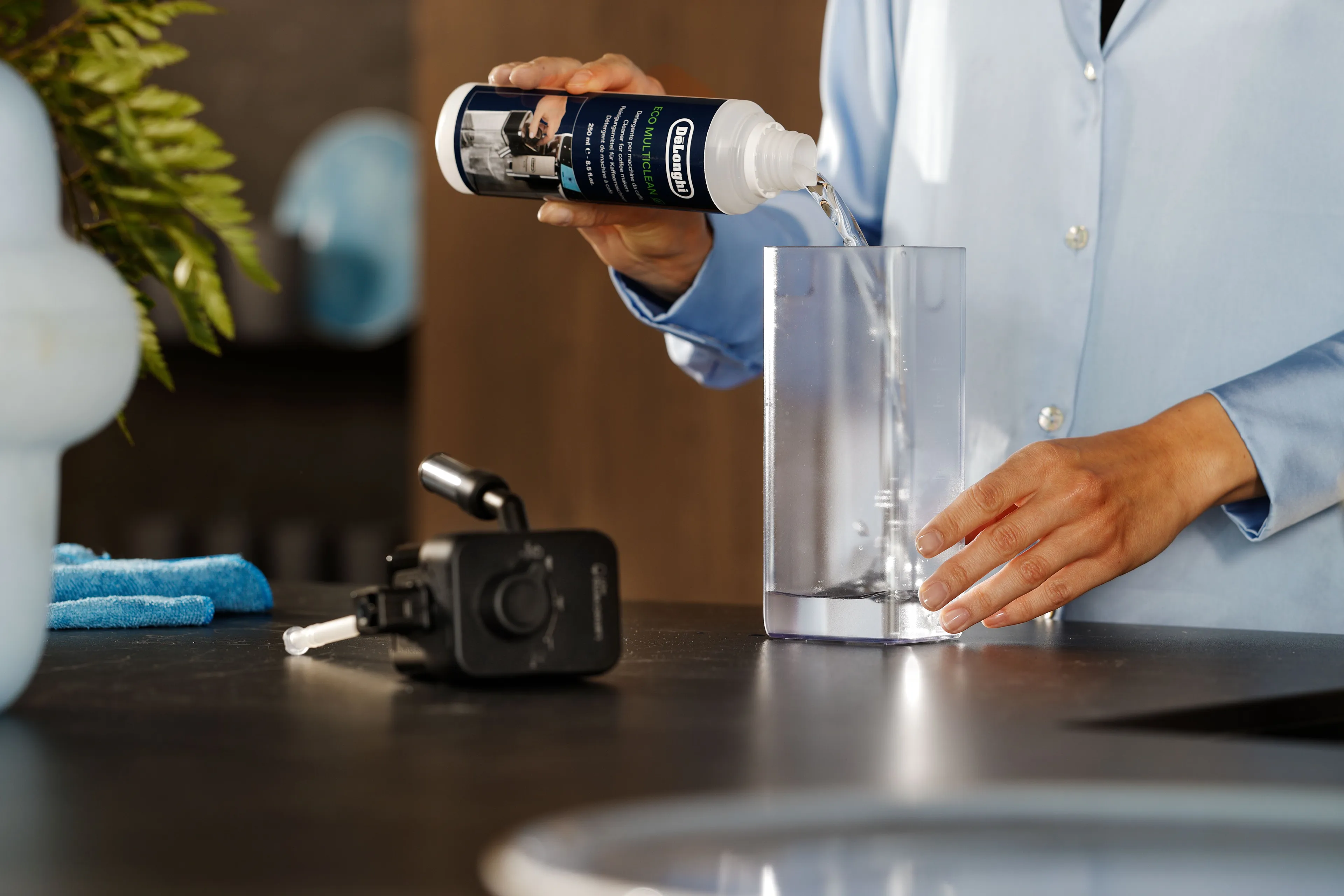 De'Longhi Reinigingsproduct Eco MultiClean 250ml DLSC550 image