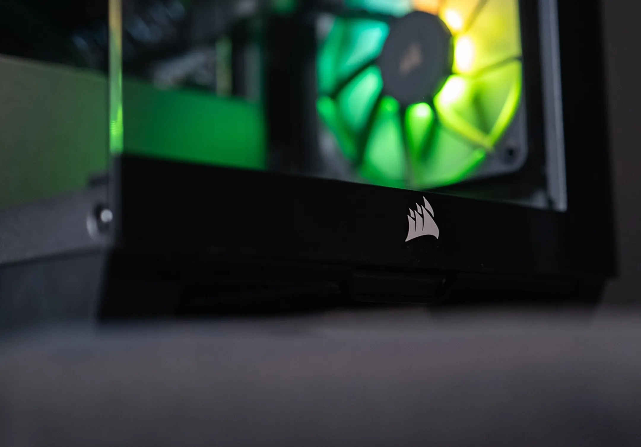 FLOWUP VIPERX GeForce RTX 5080 16GB image