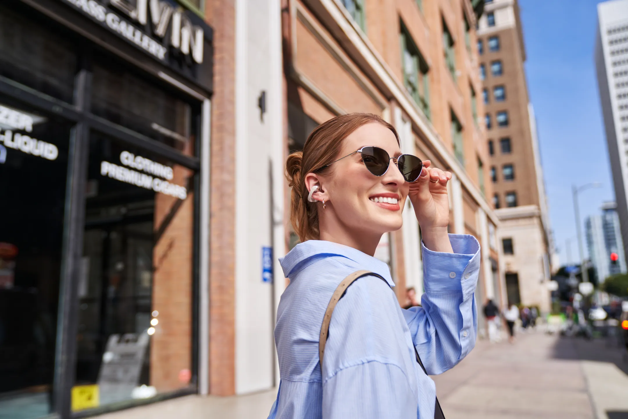 Shokz Écouteurs OpenDots ONE - Argent image