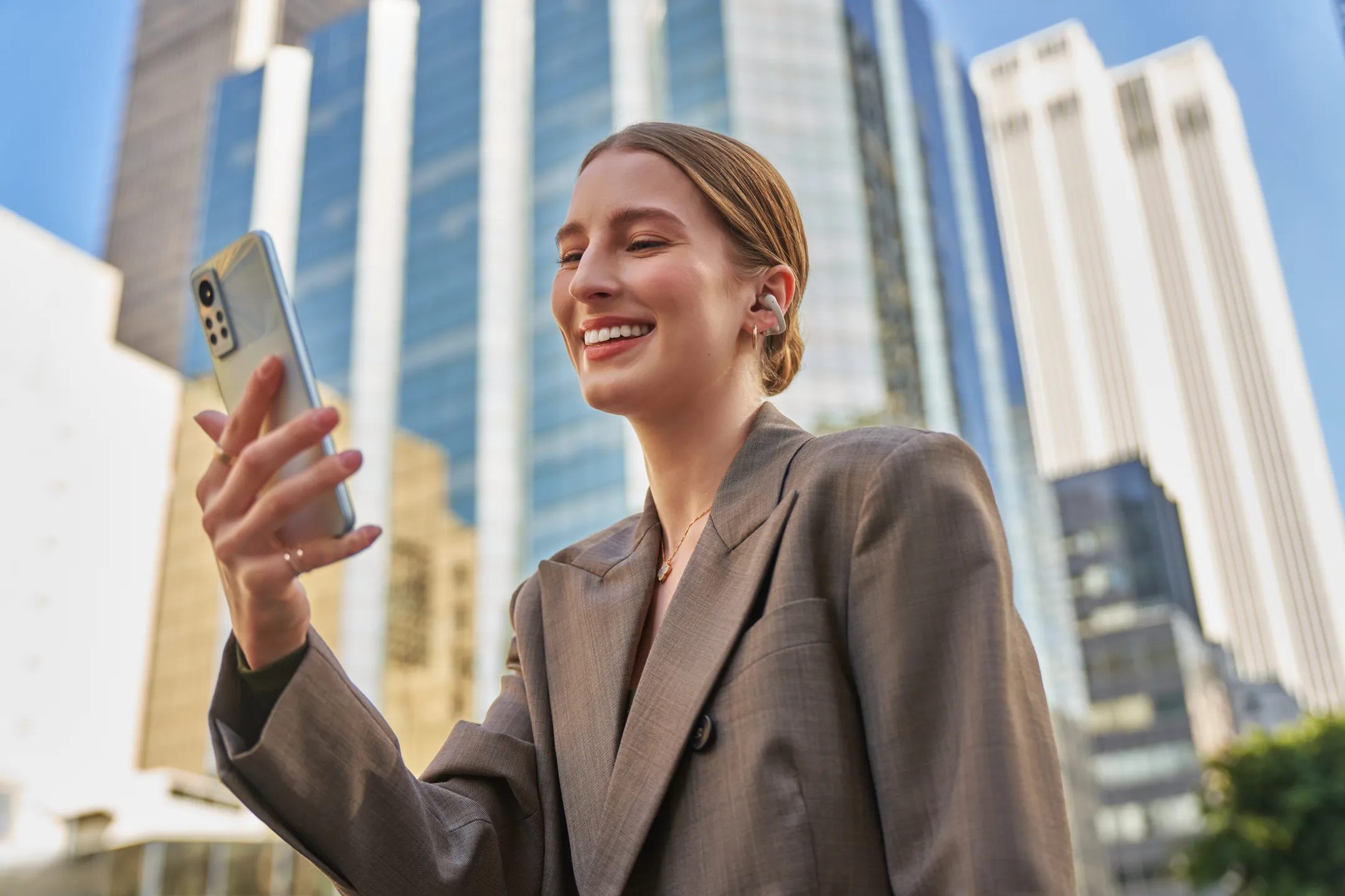 Shokz Écouteurs OpenDots ONE - Argent image