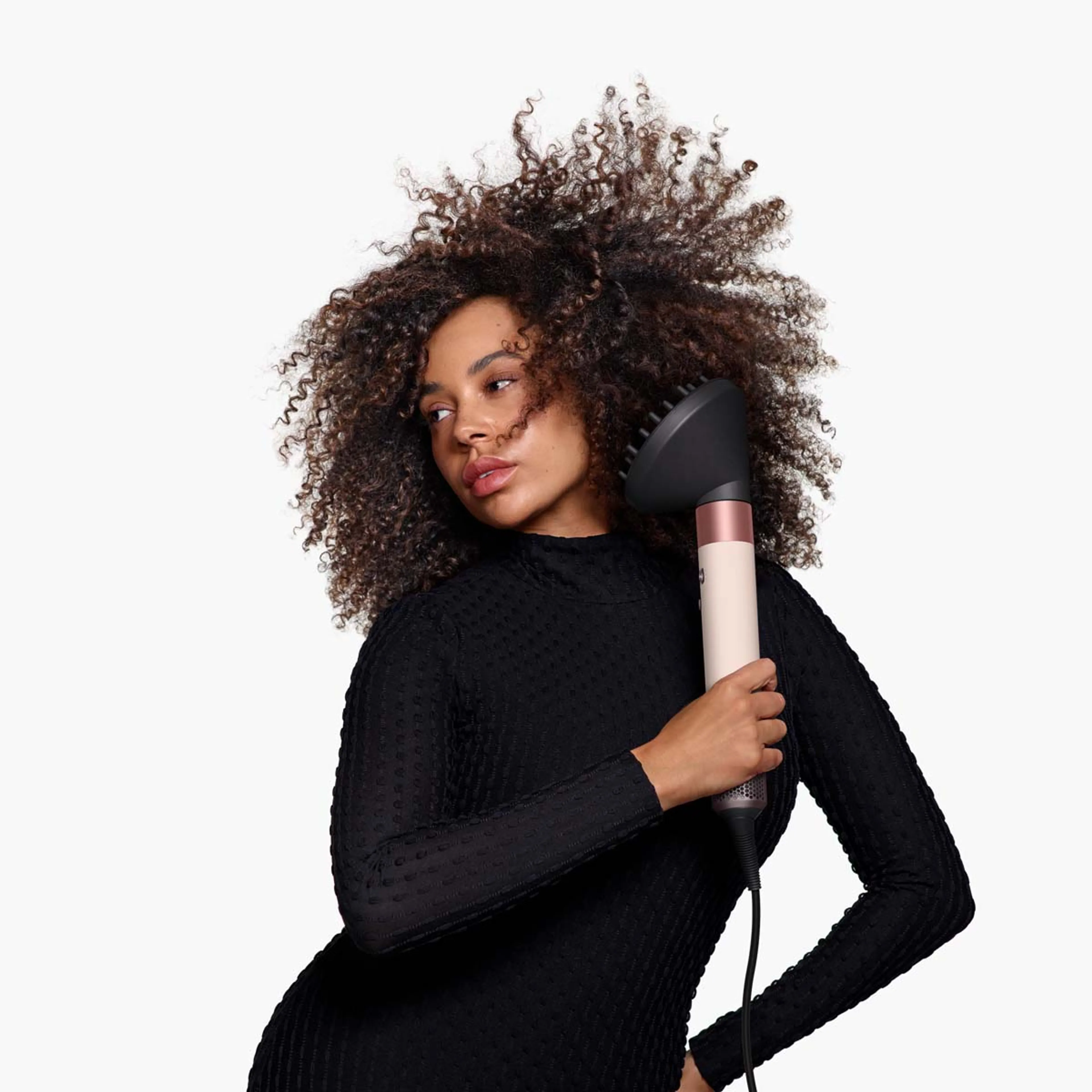 Dyson Airwrap i.d.  Curly+Coily Ceramic Pink image