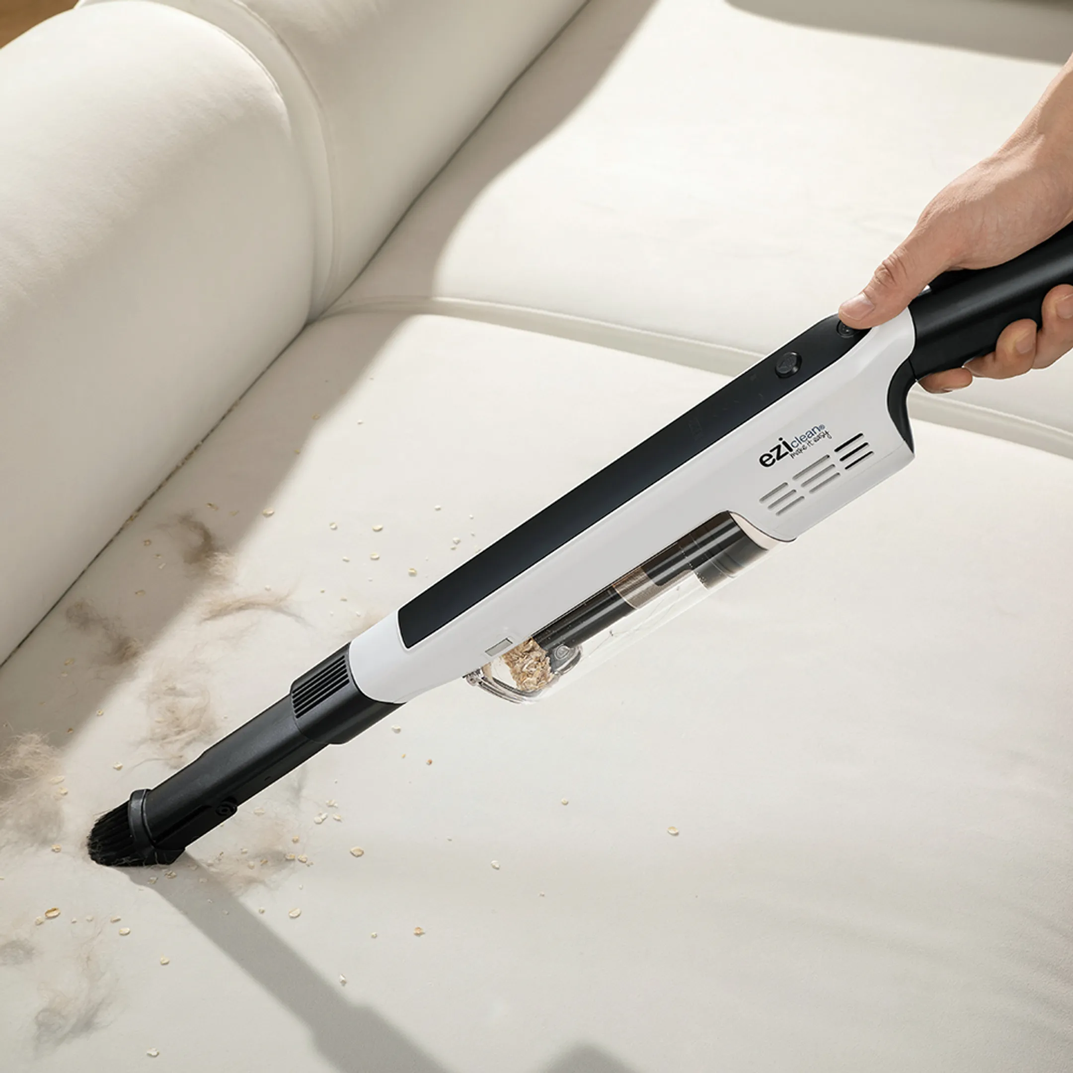 EZI CLEAN Aspirateur balai Cyclomax R15 station  image