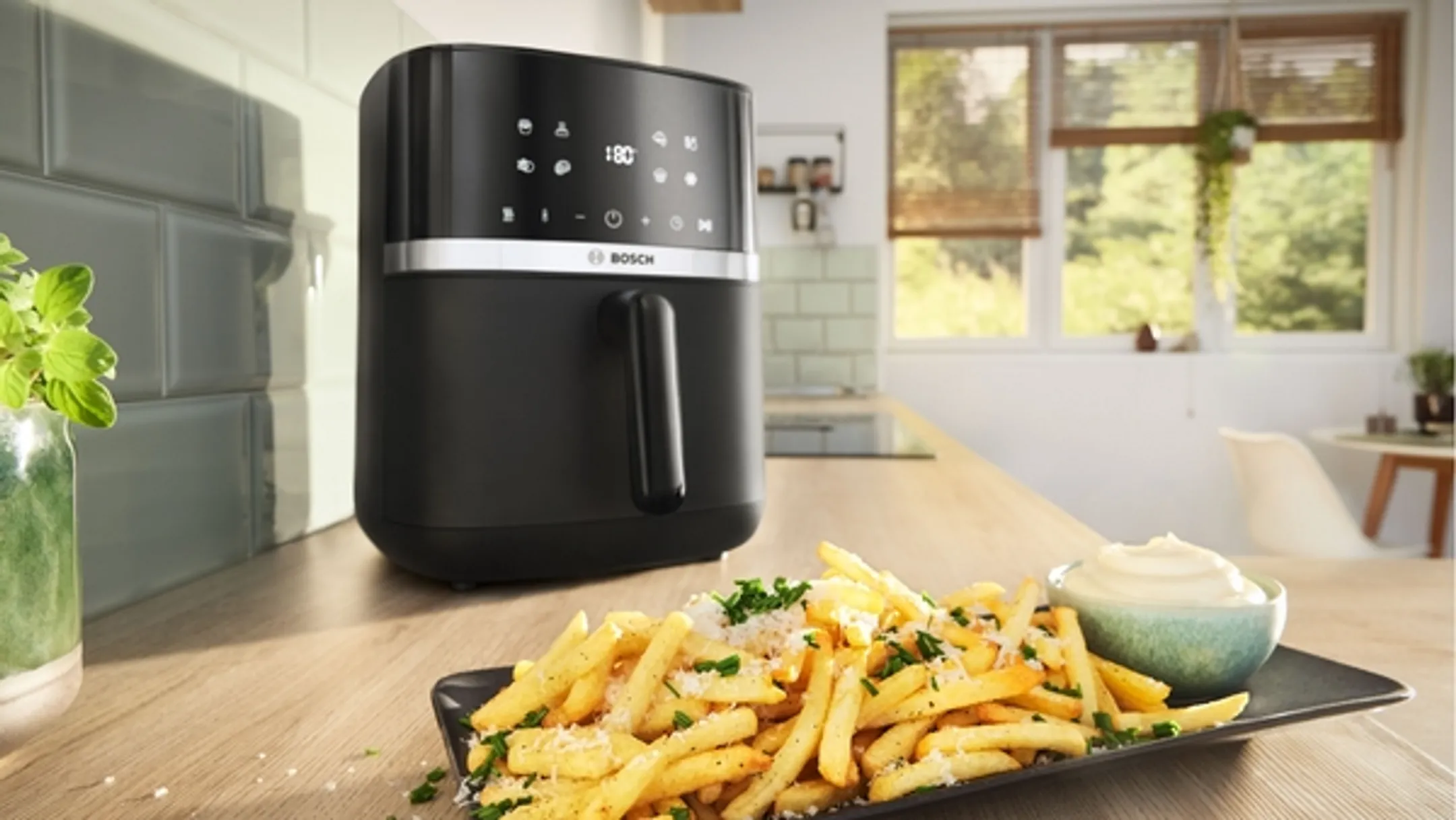 Bosch Airfryer Serie 4 MAFS2462B image