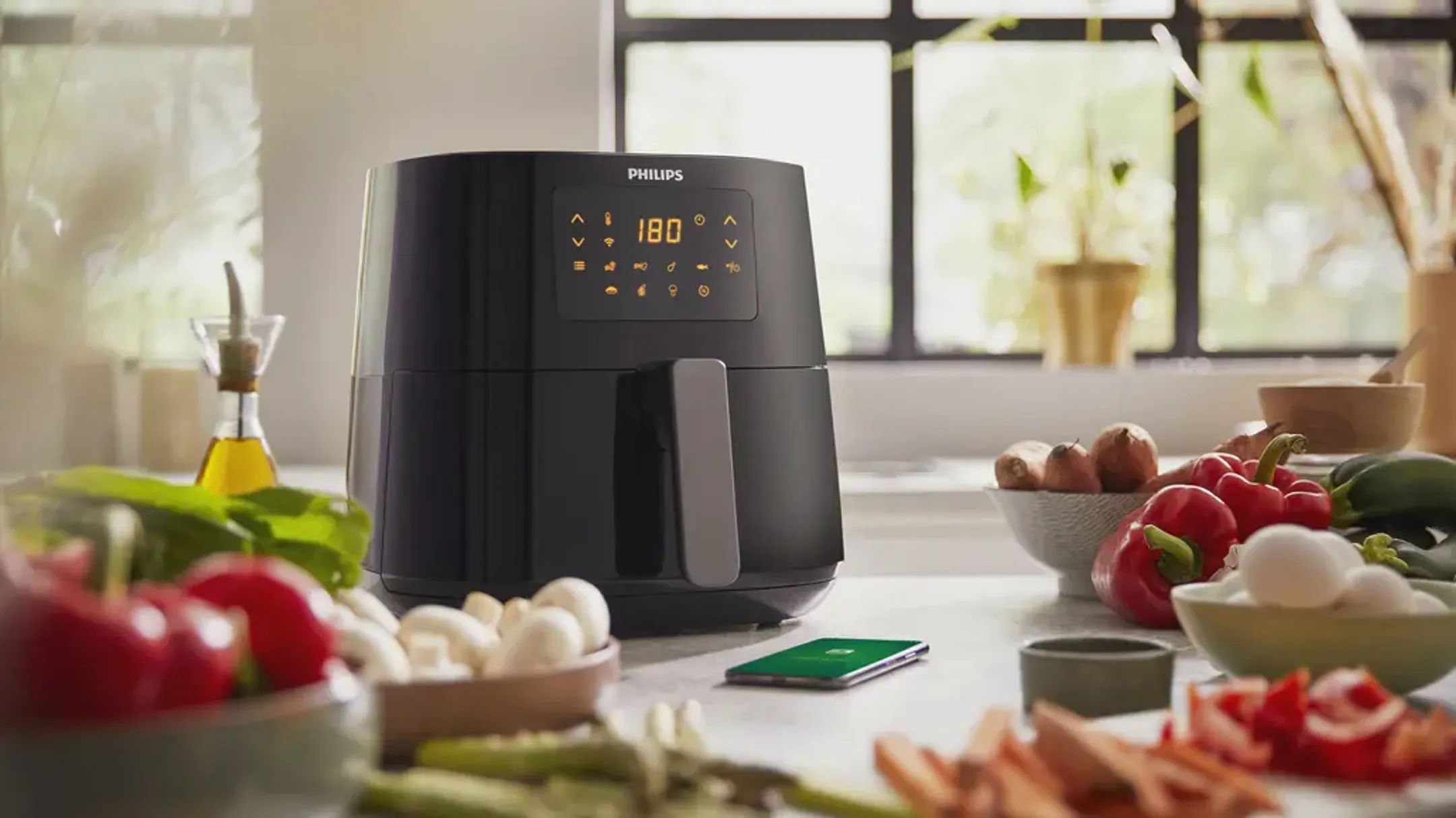 Philips Airfryer Essential Connected XL HD9280/60 image