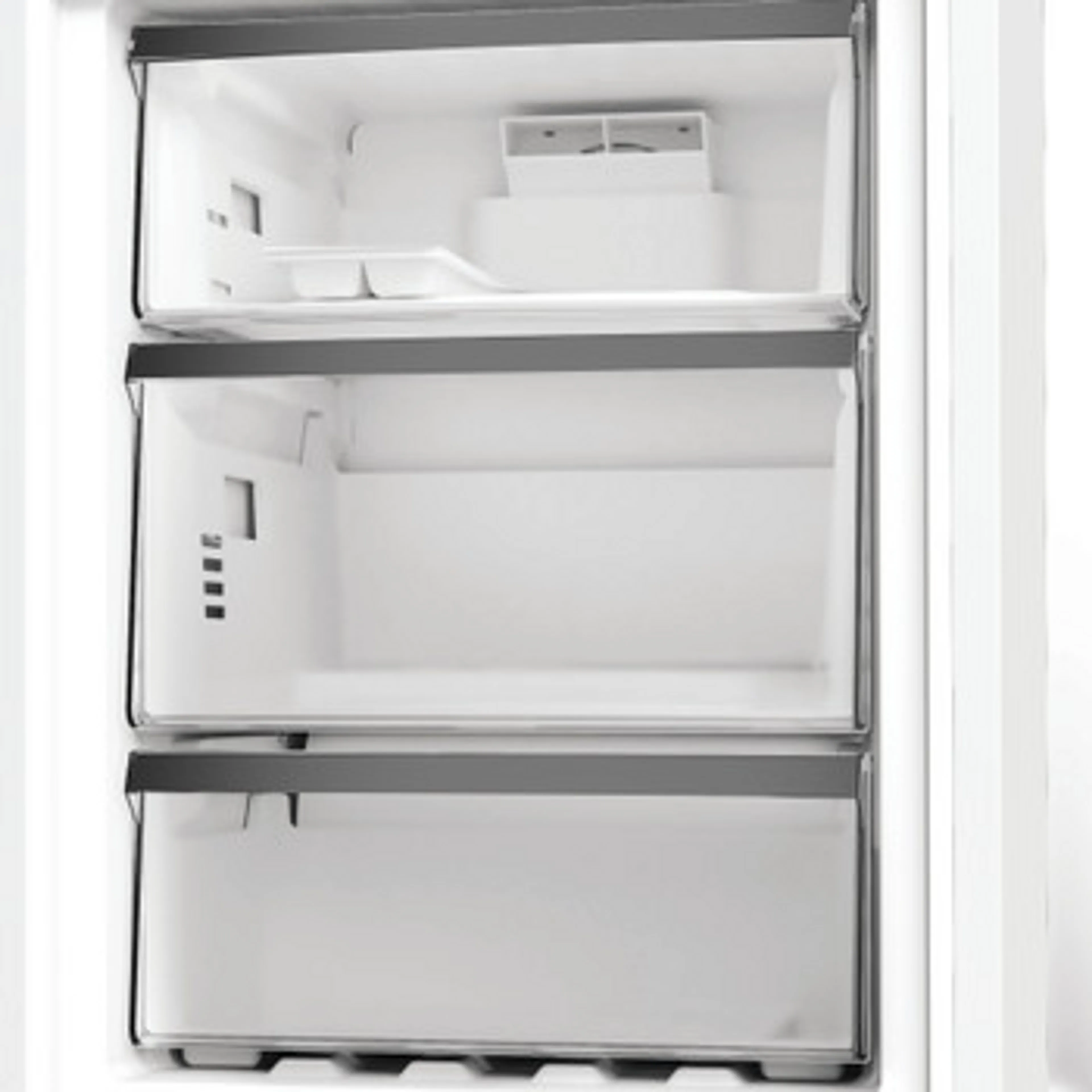 Whirlpool Koelkast met diepvries WHK 25404 XP8E image