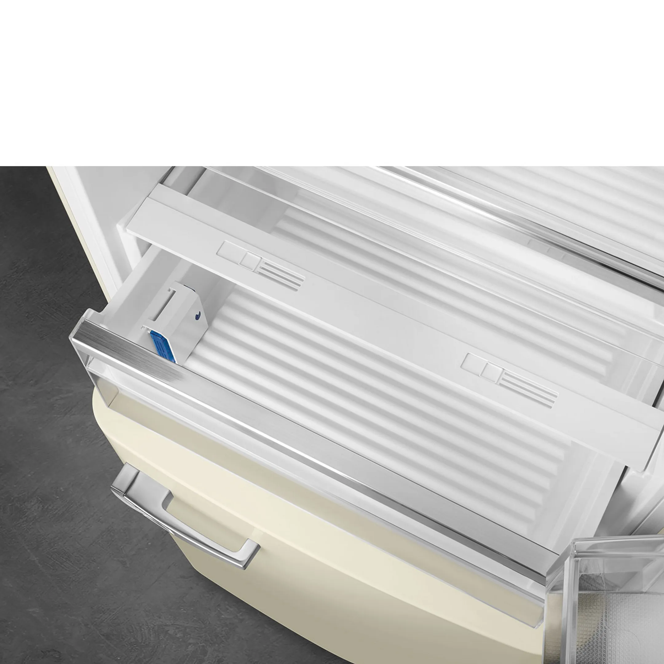 Smeg Combi frigo congélateur FAB38RCR6 image