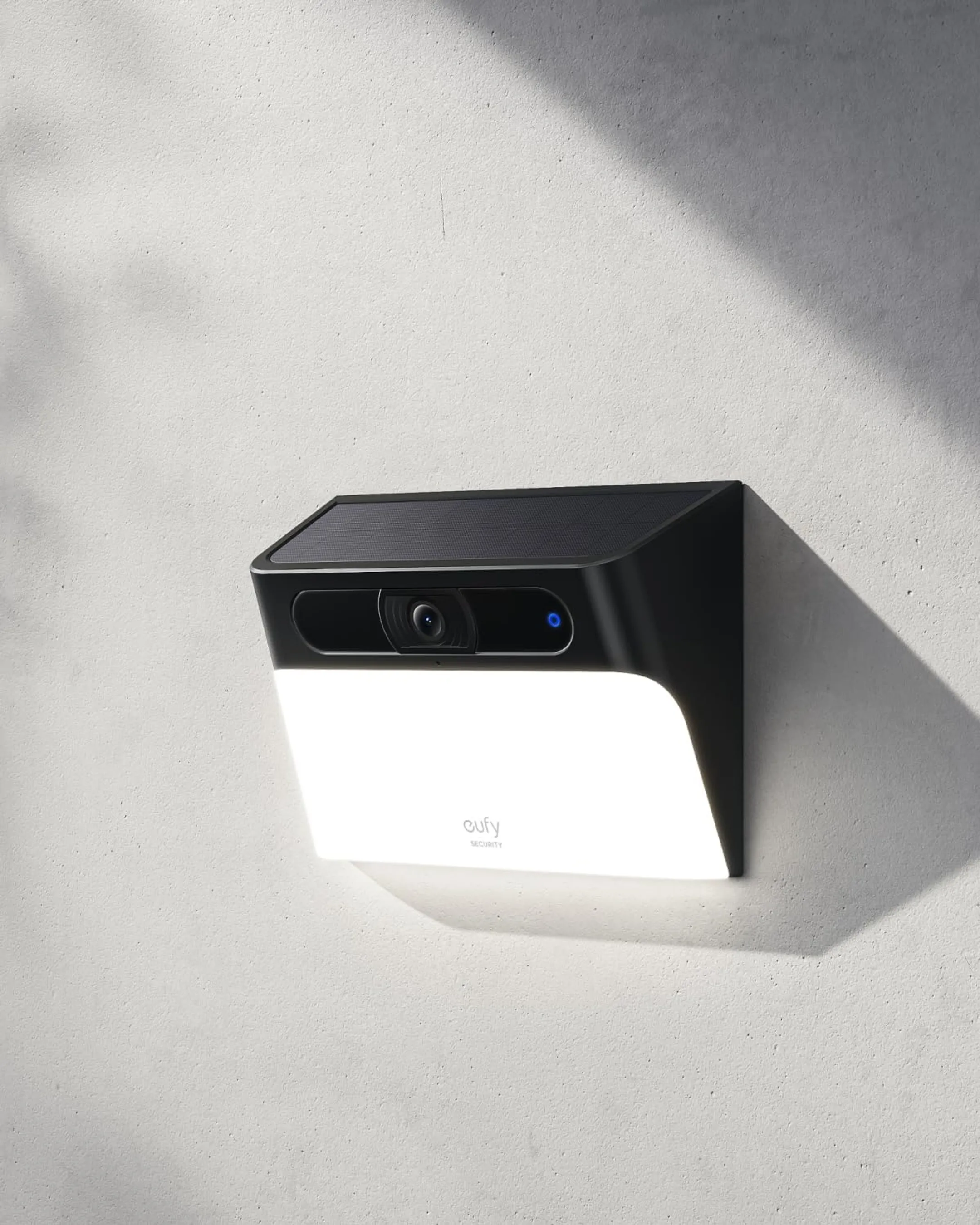 Eufy Outdoor beveiligingscamera S120 met zonnepaneel  image