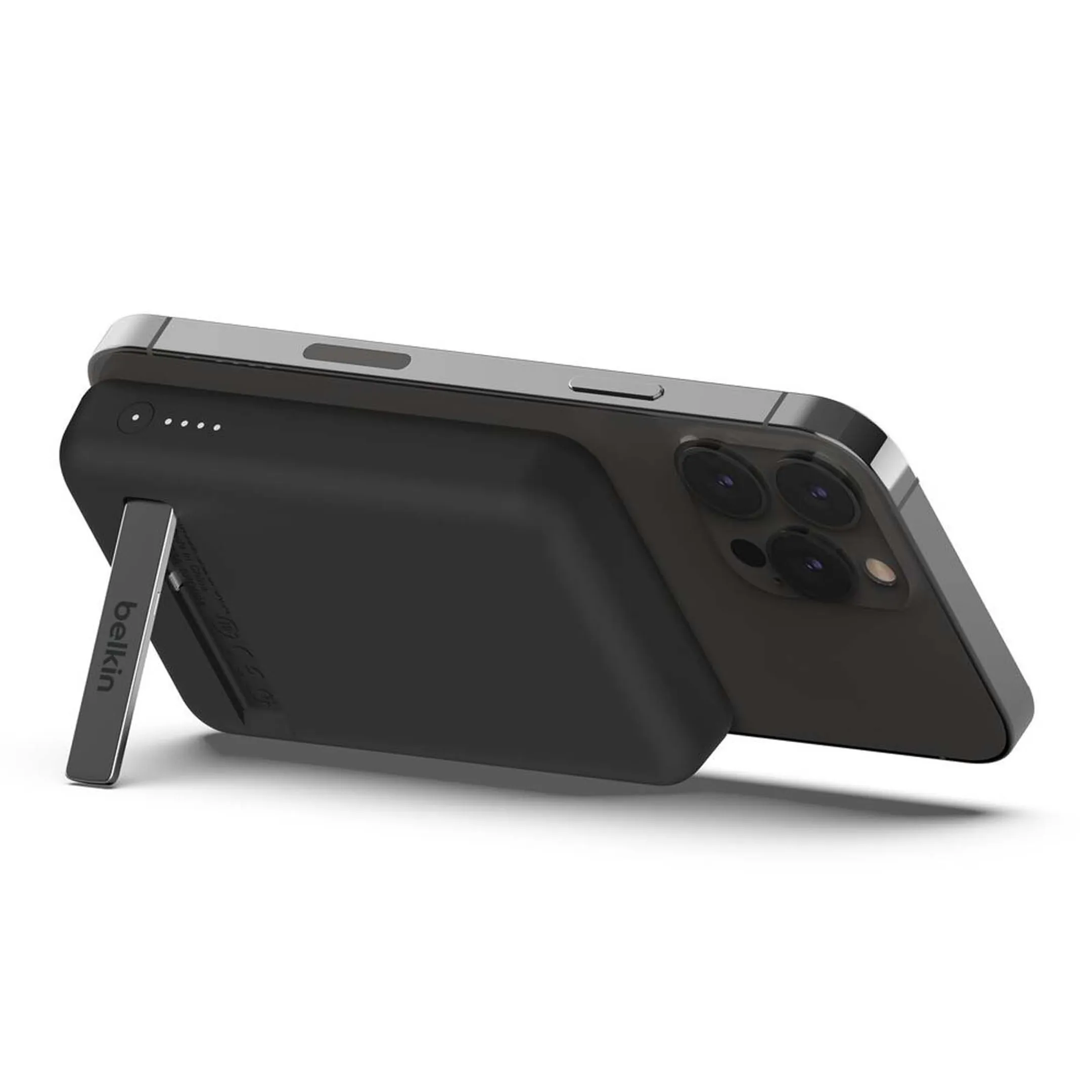 Belkin BoostCharge image