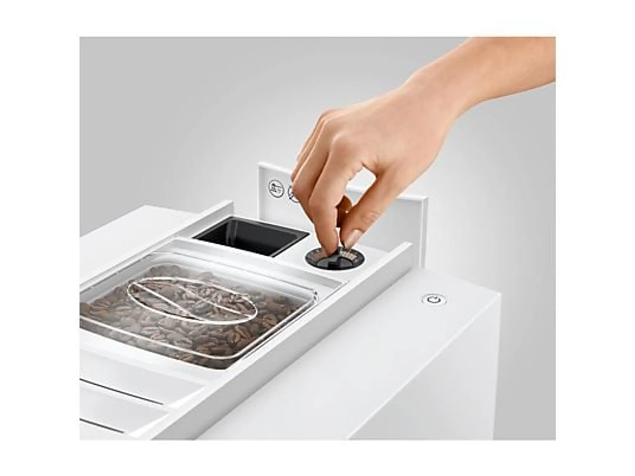 Jura E8 Piano White image