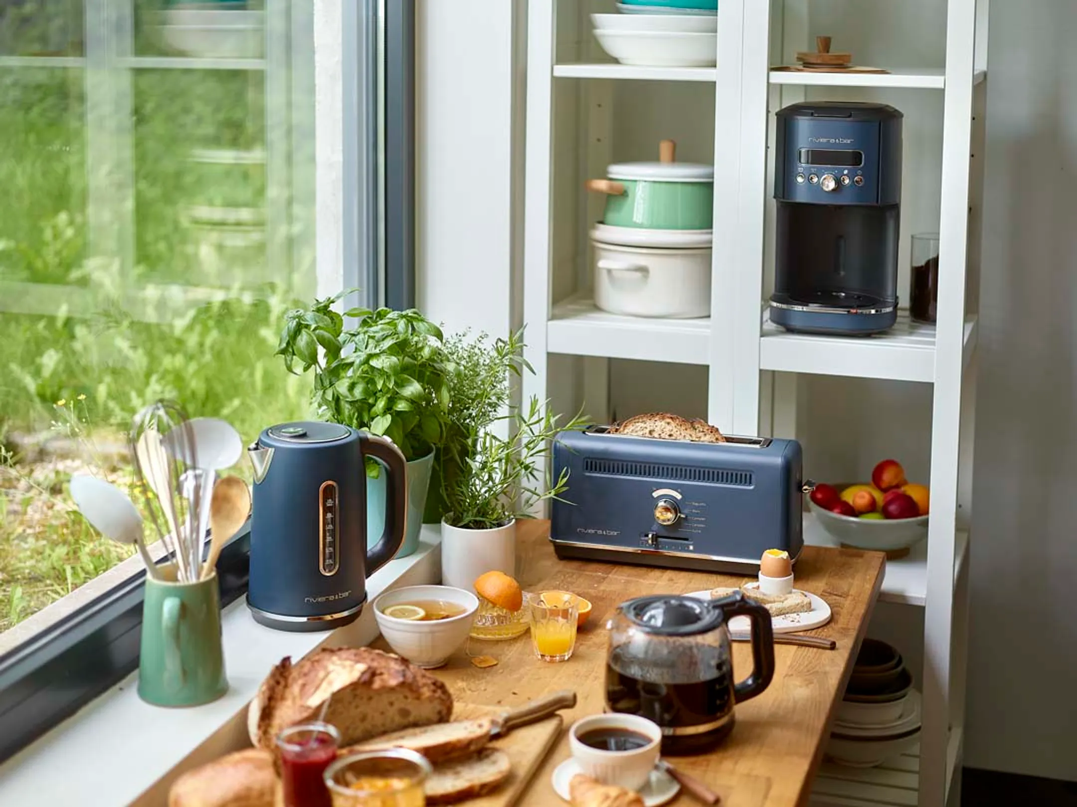 Riviera & Bar Waterkoker BBT 668 image