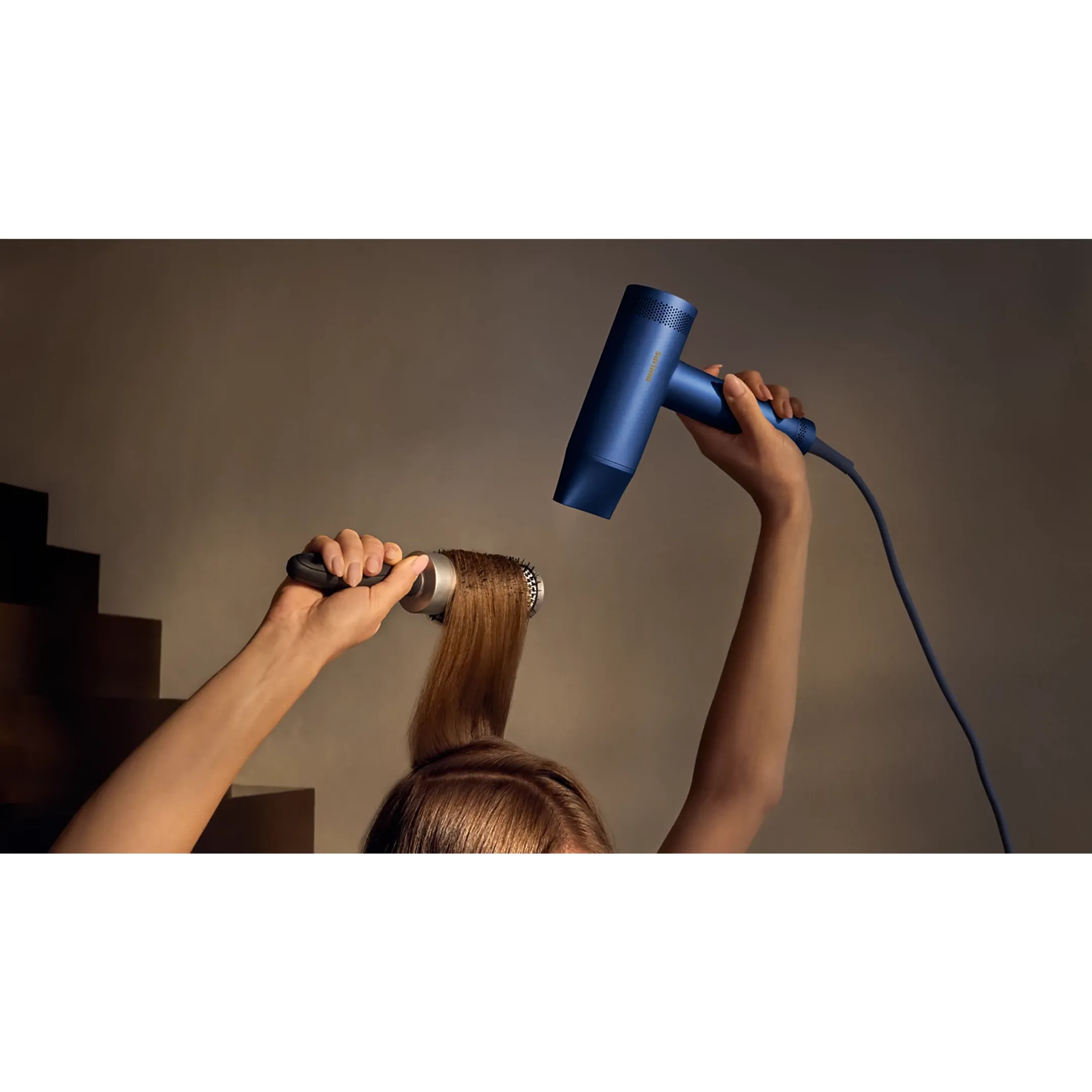 Philips Haardroger BHD839/10 ThermoShield Advanced image