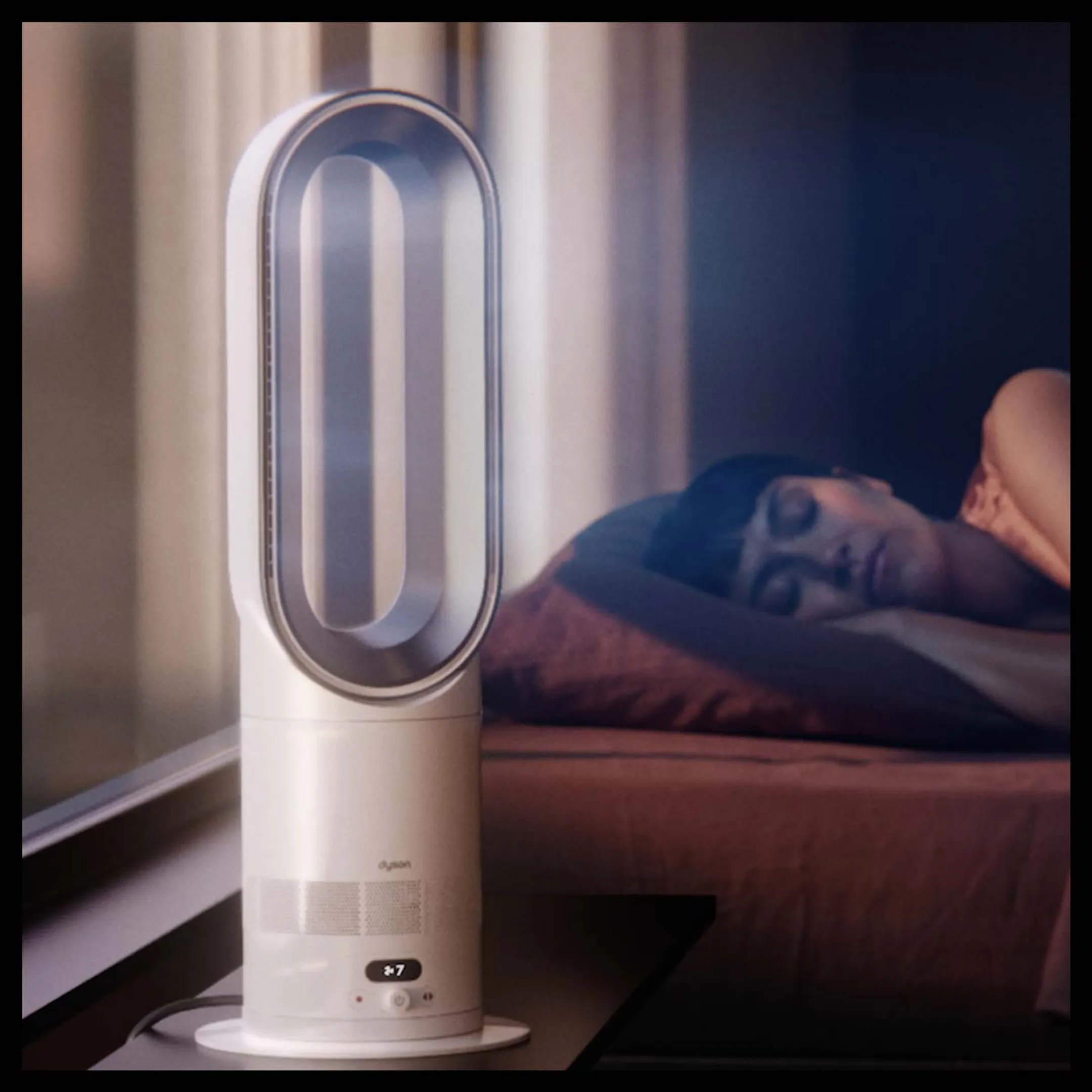Dyson Ventilator Jet Heater Hot+Cool HF1 image