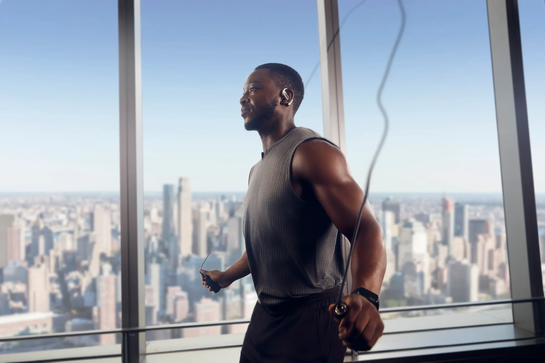 Shokz OpenFit Pro sportoortjes - Wit image