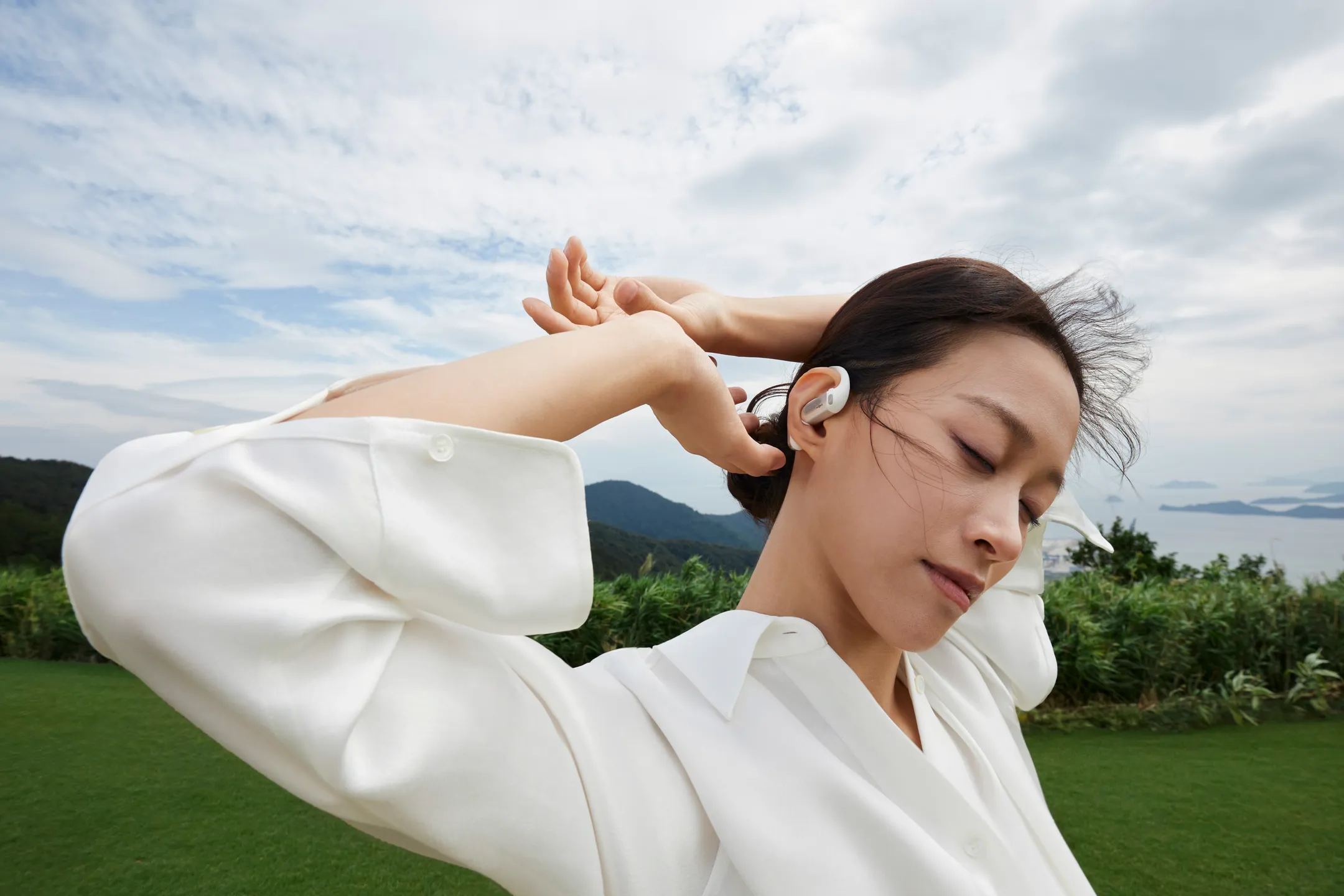 Shokz OpenFit Pro sportoortjes - Wit image