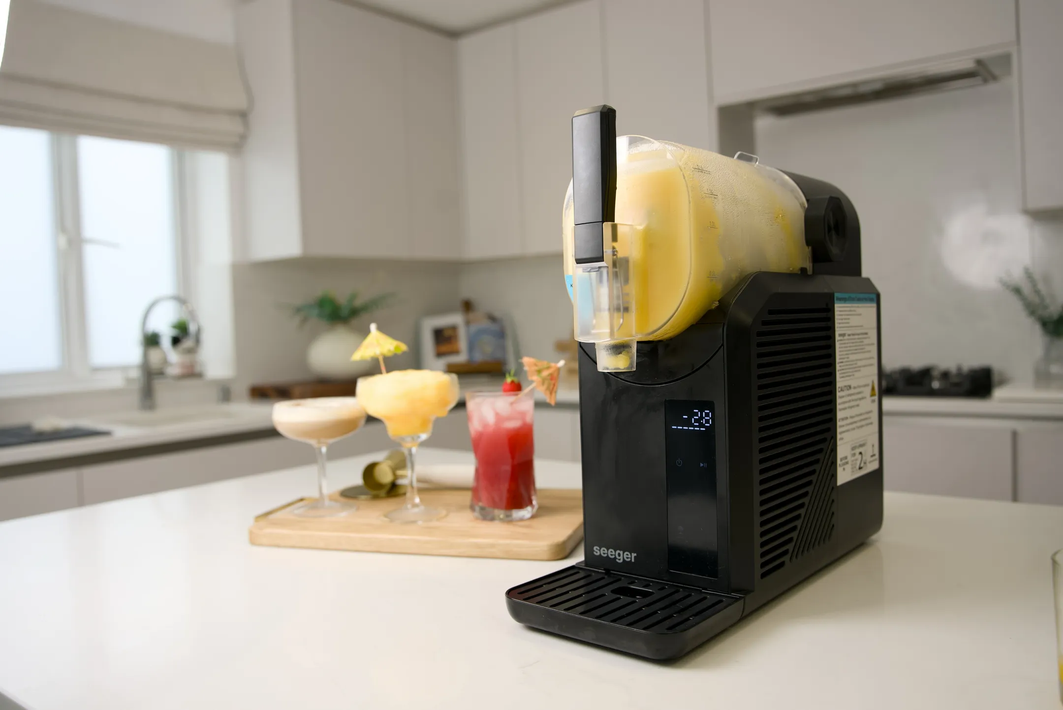 Machine à boissons glacées SuperSlush SLFRZ1BK