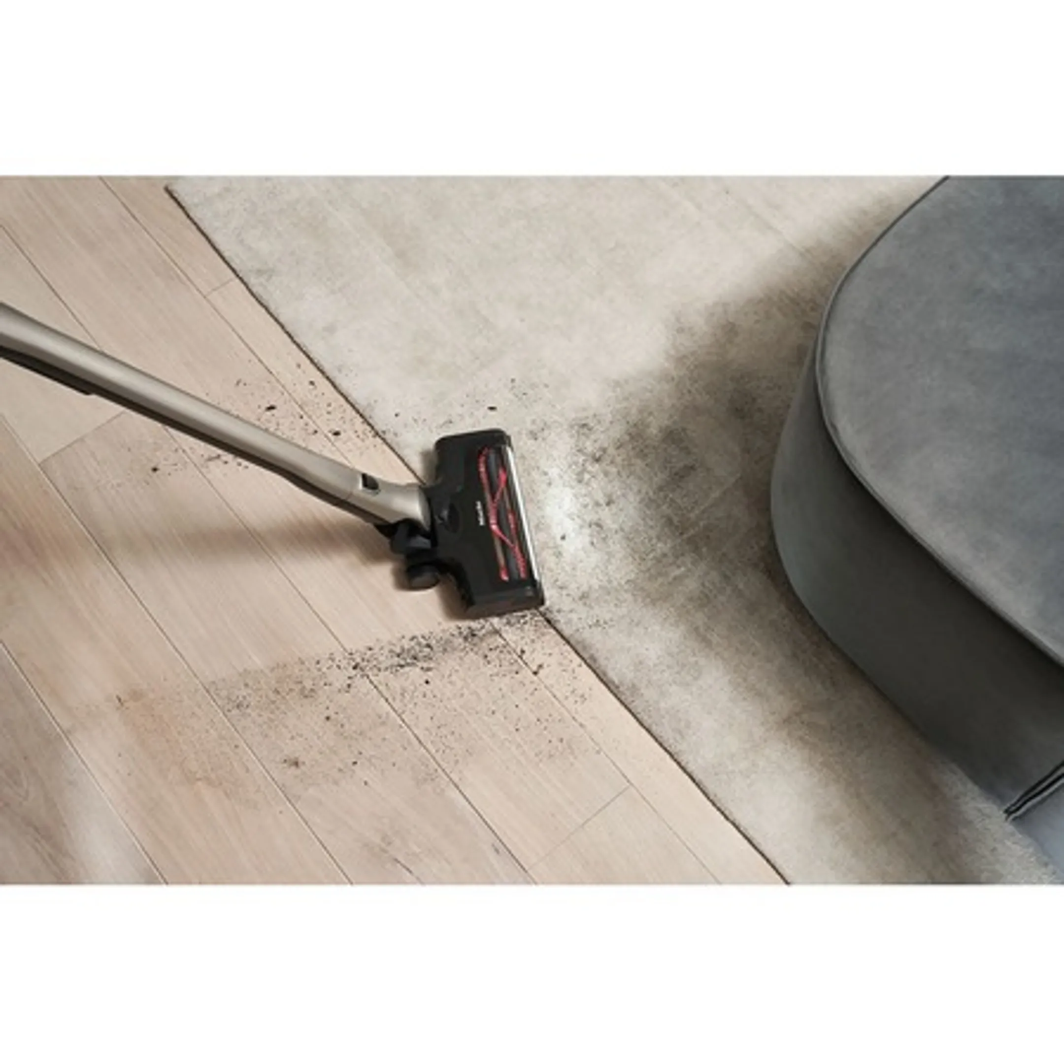 Aspirateur balai Triflex HX3 Plus Titanium