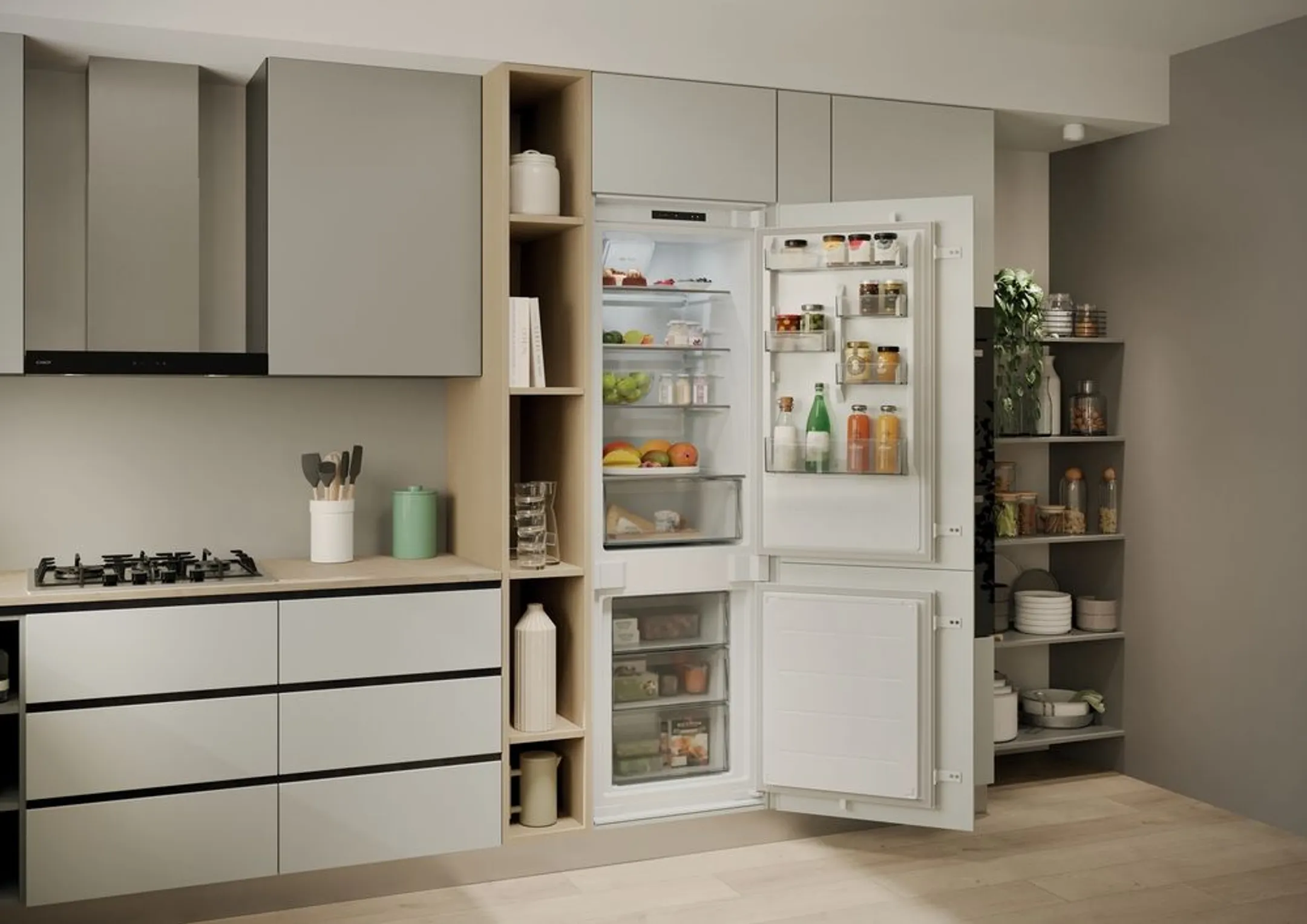 Frigo-congélateur encastrable CNBQL3518EV