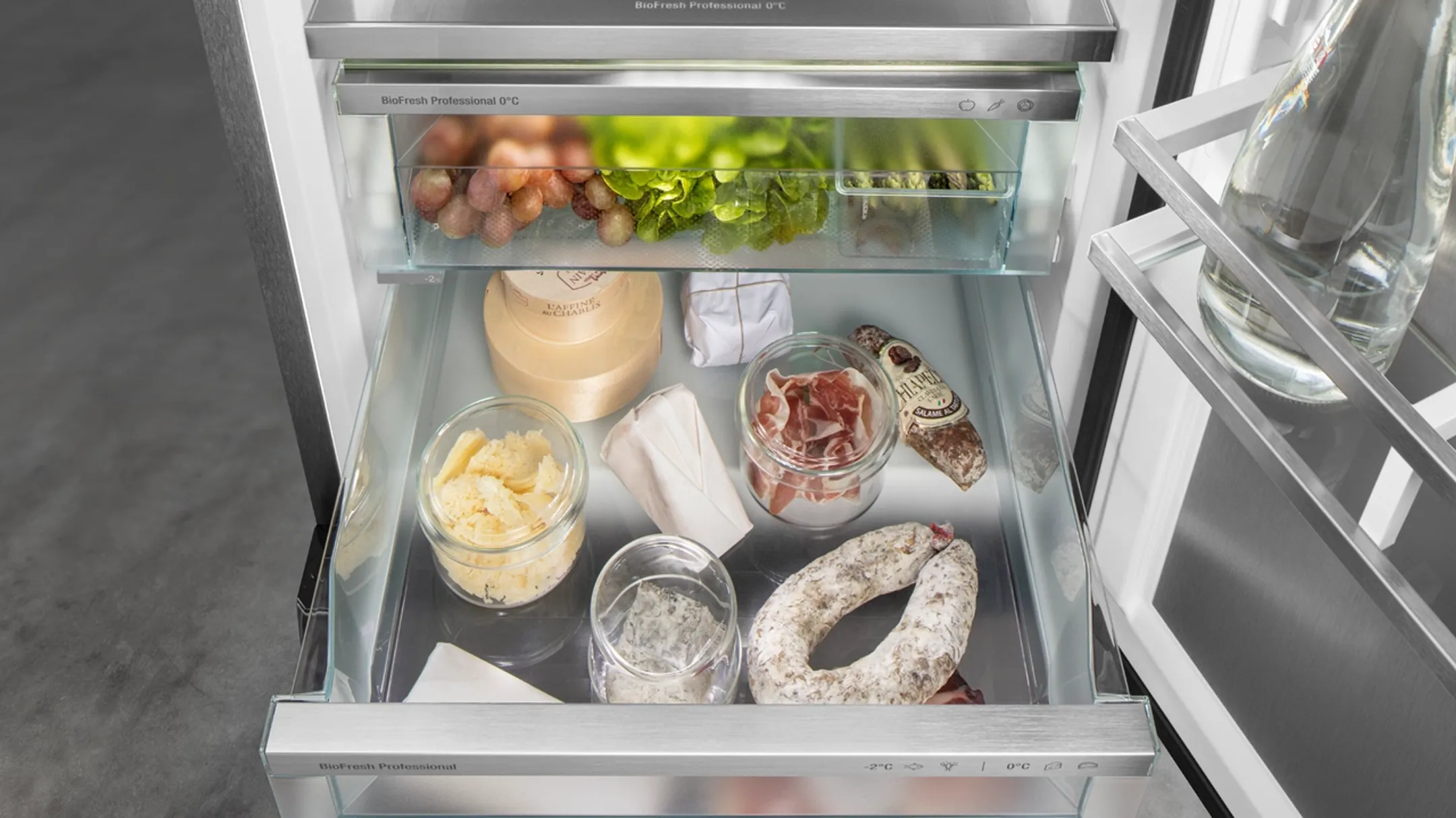 Frigo-congélateur combi CBNa 572i plus BioFresh NoFrost