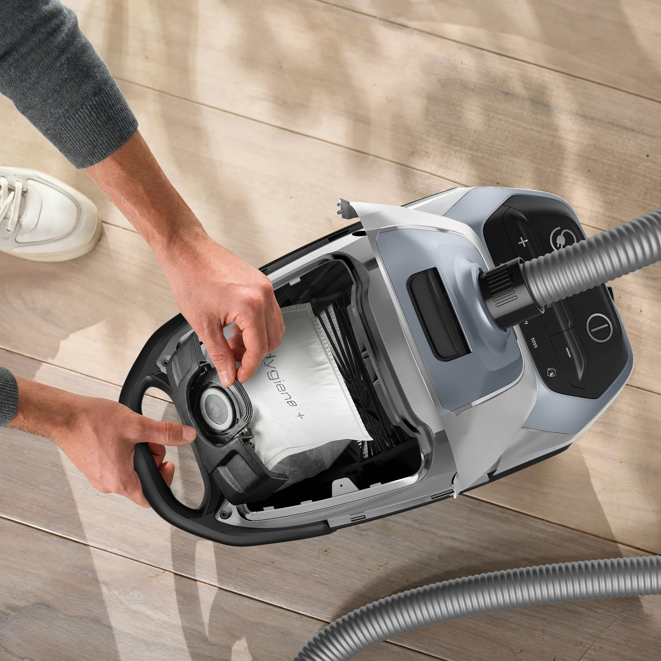 Aspirateur balai Silence Force 12 Smart RO7D57E0