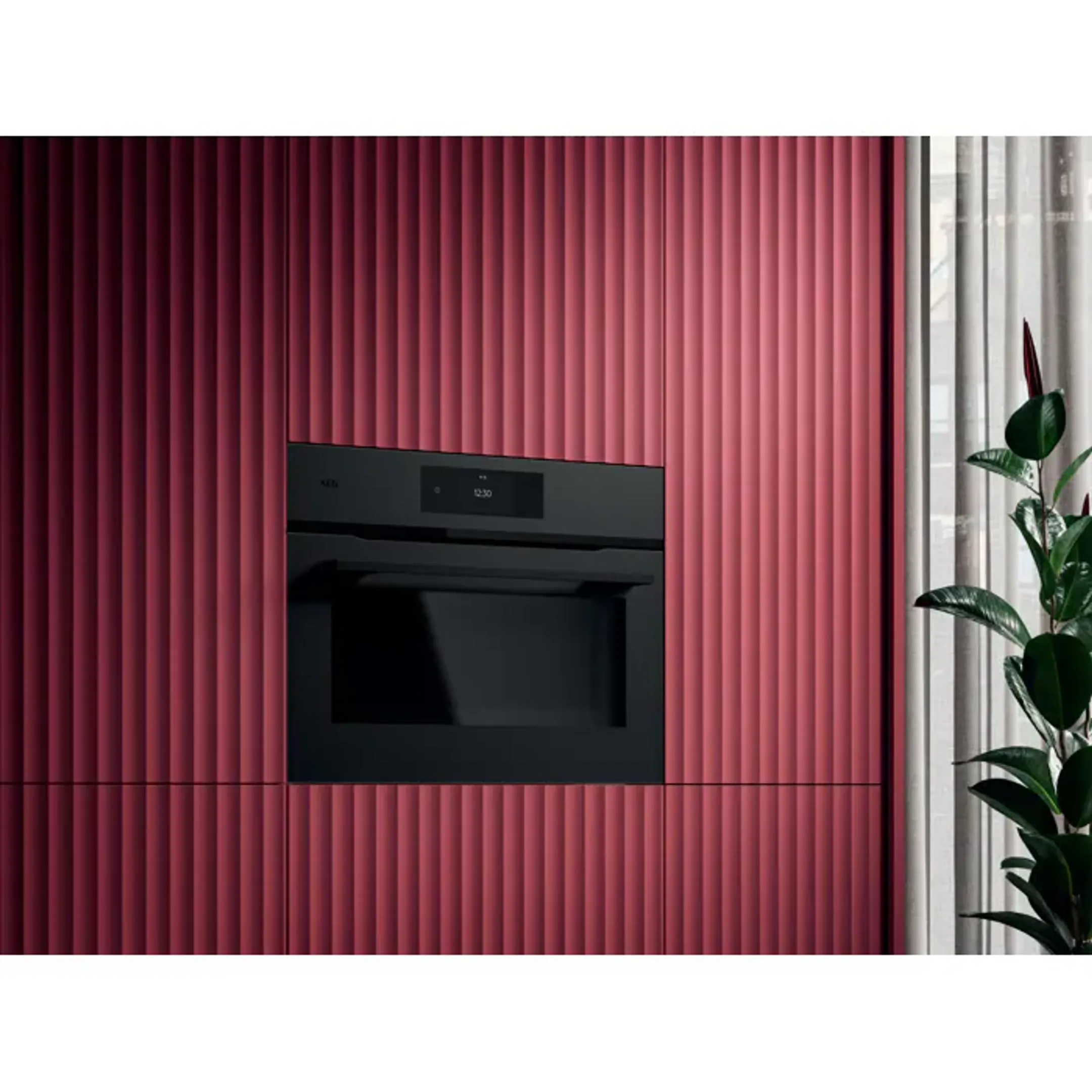 Four micro-ondes CM7300T 7000 MealAssist