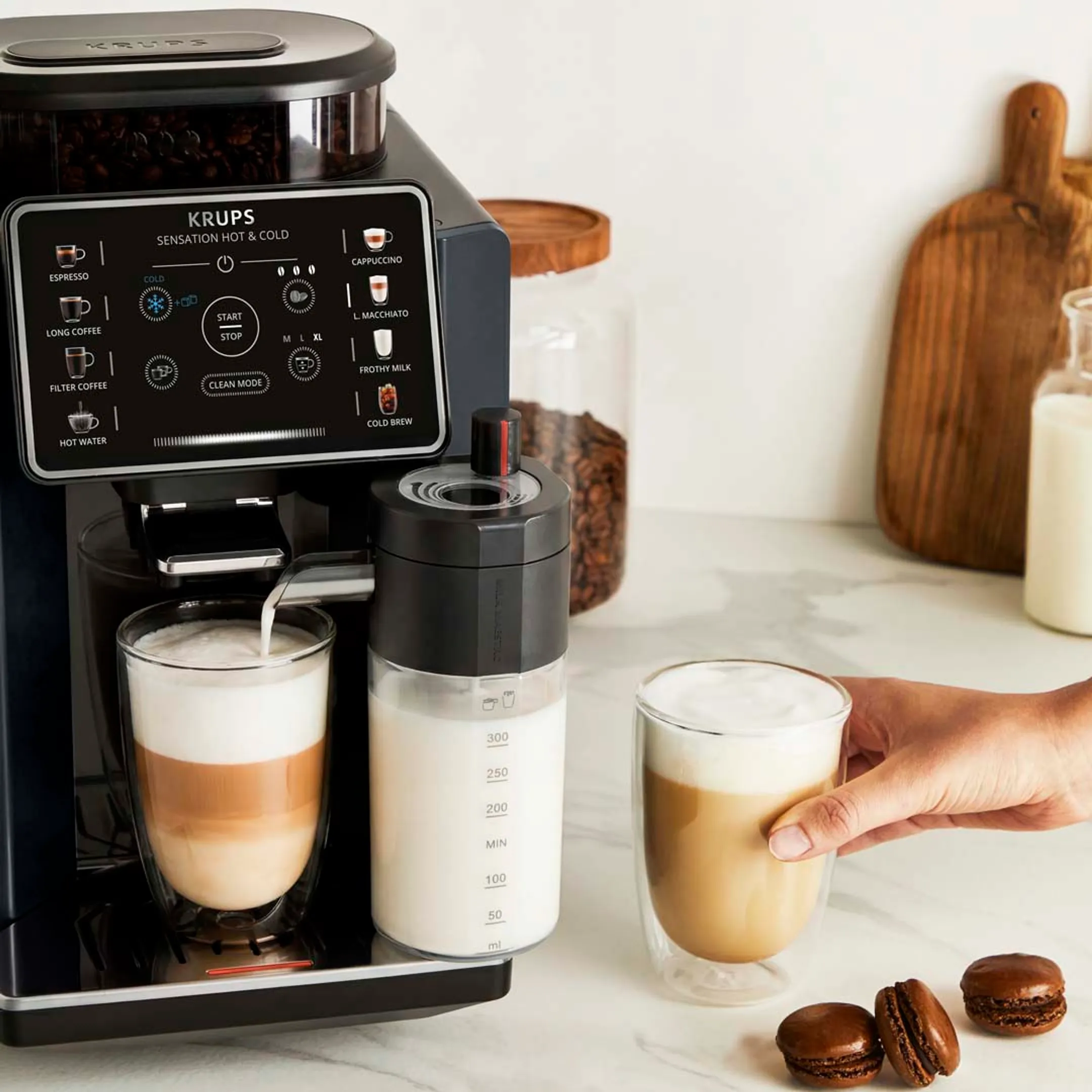 Volautomatische koffiemachine Hot & Cold EA9168E0 