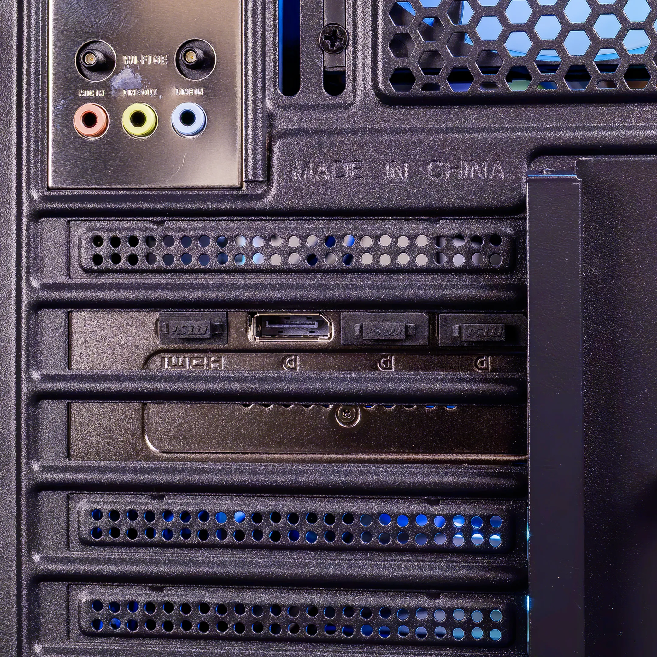 Rampage PC Gaming - 32Go / 1To - Nvidia GeForce RTX 5070